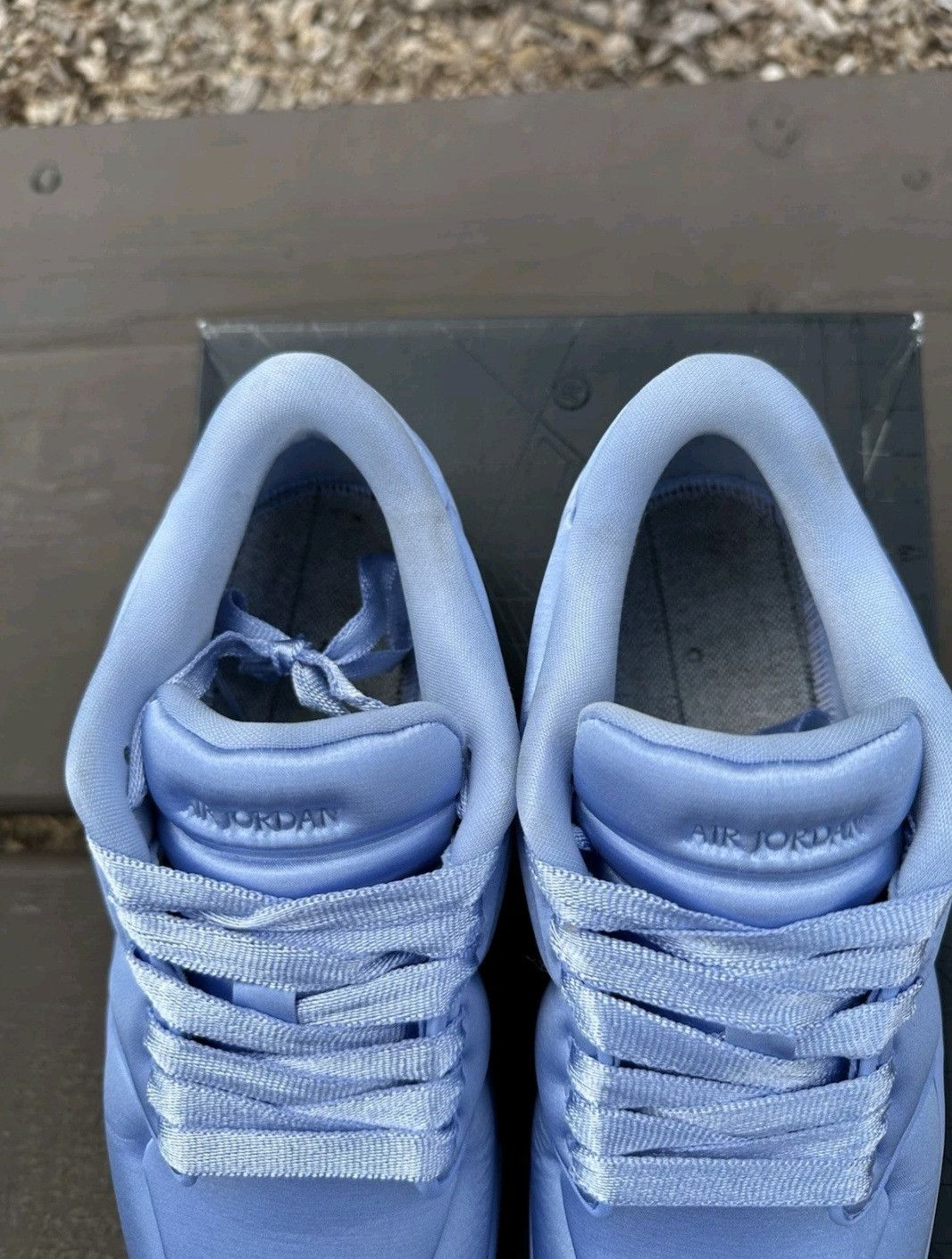 Jordan Brand Air Jordan Retro 1 Low Method Of Make Satin Aluminum Wmns Size US 10.5 / IT 40.5 - 5 Thumbnail