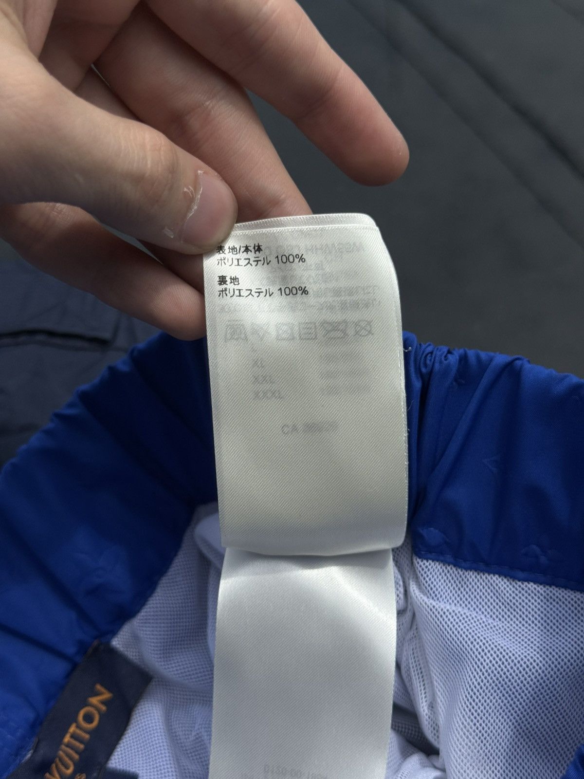 Louis Vuitton Louis Vuitton Blue Summer Swim Trunks Size XS (NEW) Size US 29 - 19 Thumbnail