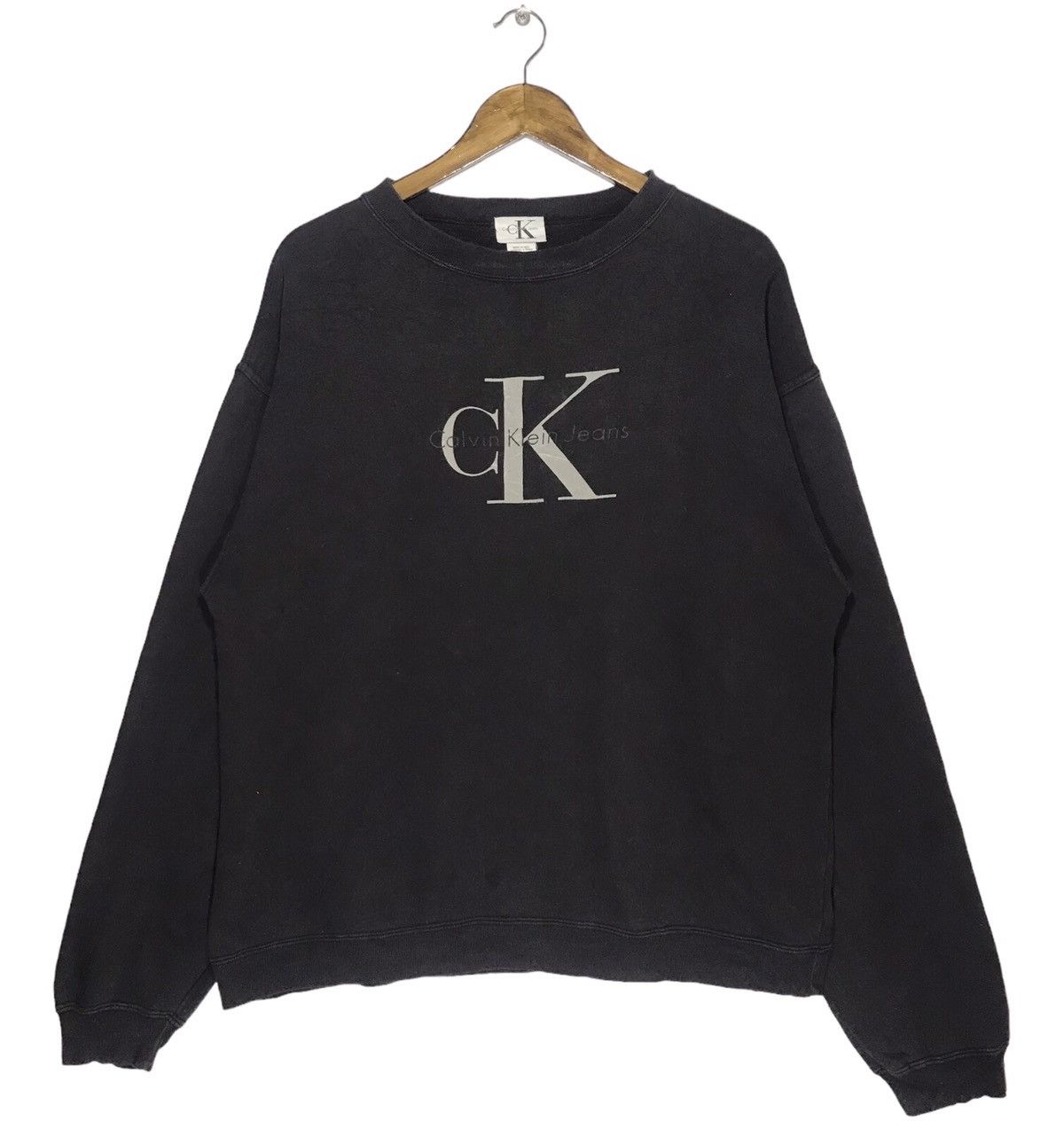 Vintage Calvin Klein Spellout Sweatshirt