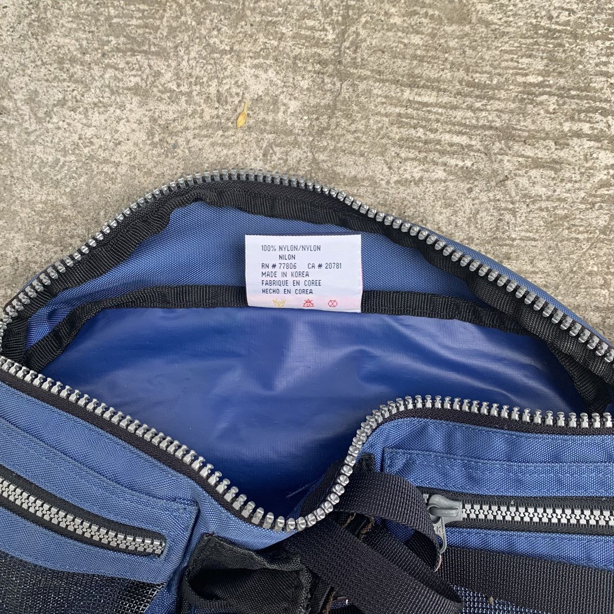Tommy Hilfiger × Vintage Vintage Tommy Hilfiger Athletic Gear Fanny Pack Size ONE SIZE - 5 Thumbnail