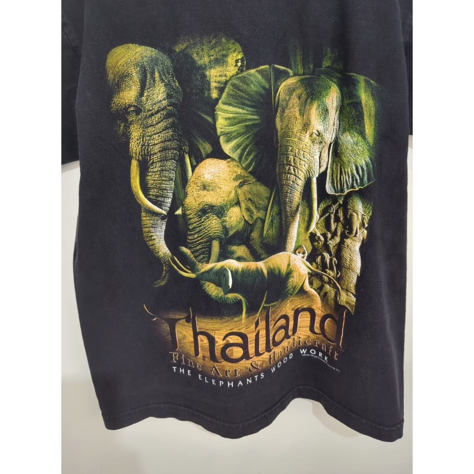 Vintage VINTAGE Joligolf Thailand Elephant Wood Works Men's Black Medium T Shirt Crew Neck Short Sleeve Cotton Knit Logo Art Nature Retro Clothing Mens Size US M / EU 48-50 / 2 - 7 Thumbnail