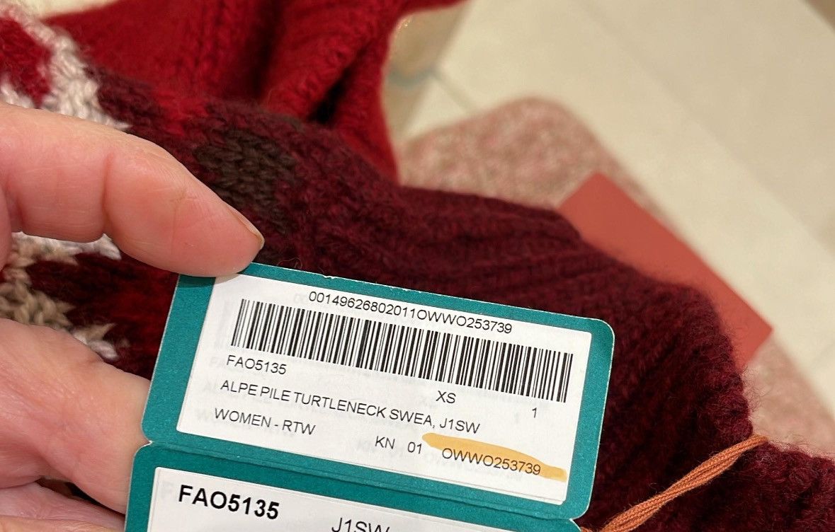 Loro Piana o1w1db10825 FAO5135 Alpe Pile Turtleneck Sweater in Red Size M / US 6-8 / IT 42-44 - 8 Thumbnail