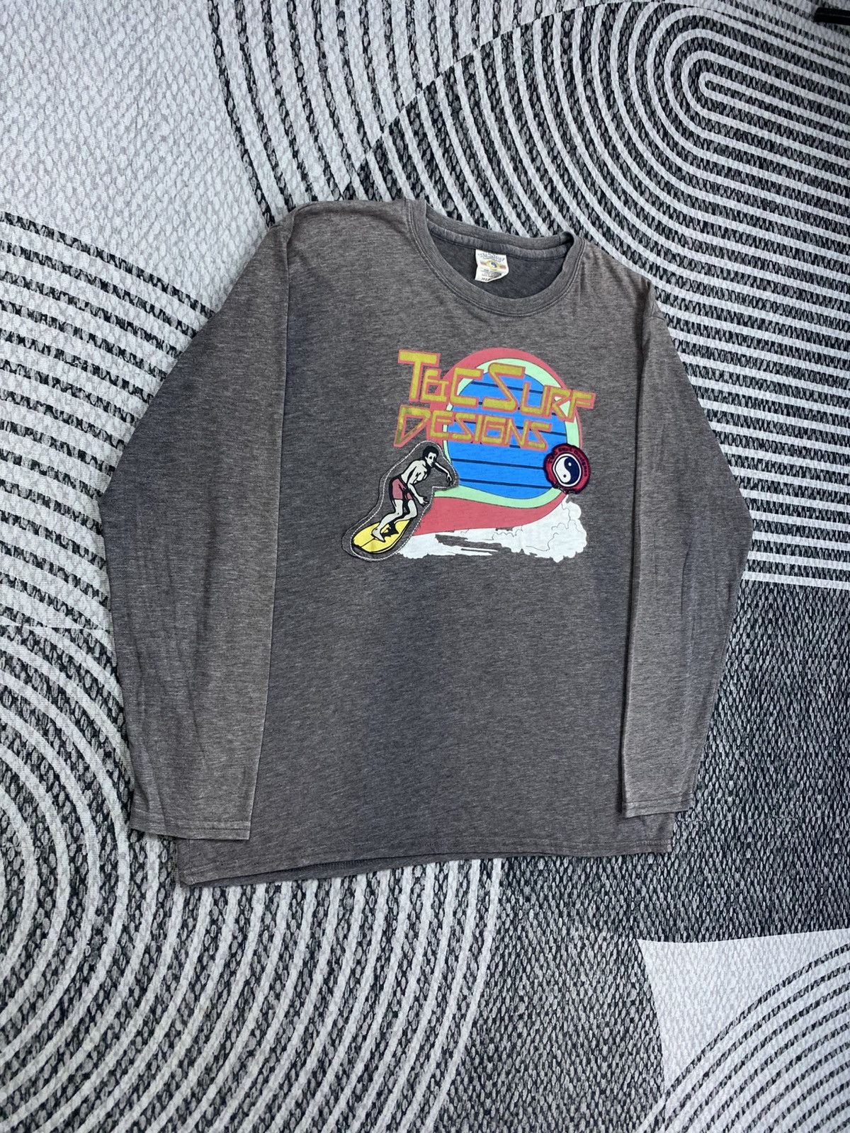 Japanese Brand Vintage T&C Surf Hawaiian Design Longsleeve Shirt Size US M / EU 48-50 / 2 - 3 Thumbnail