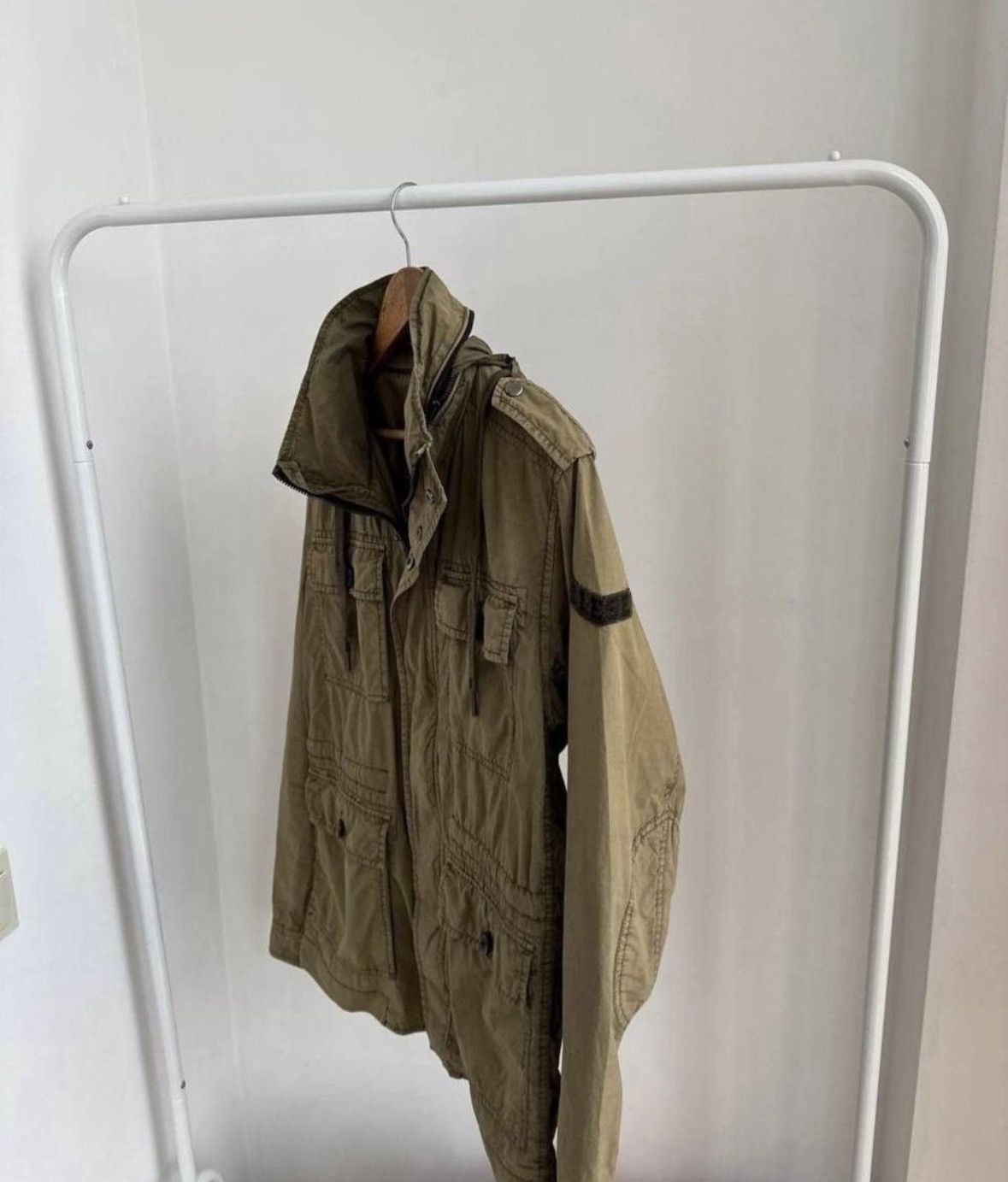 Diesel × Vintage Vintage Diesel 90s Distressed cargo multi pocket jacket Size US M / EU 48-50 / 2 - 6 Thumbnail