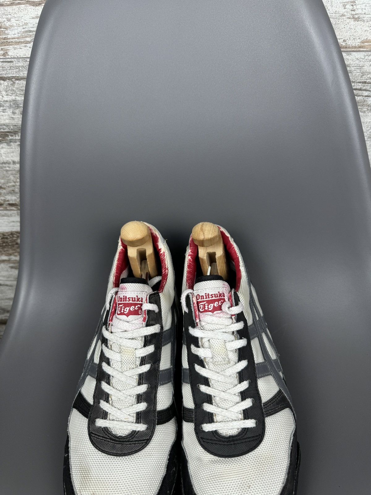 Asics × Vintage Mens Vintage ASICS onitsuka tiger low top sneakers rare y2k Size US 9 / EU 42 - 7 Thumbnail