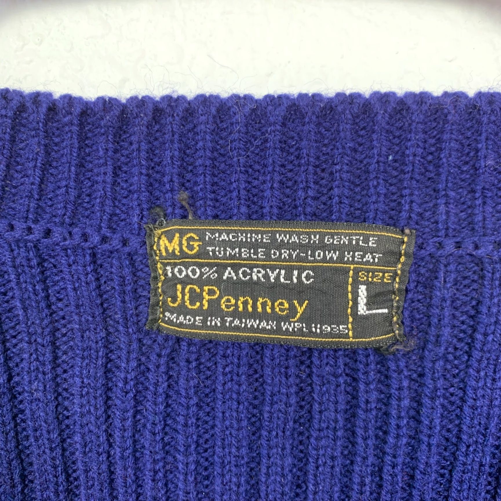 JCPenney VINTAGE JcPenney Blue Acrylic Ribbed Knit Sweater Vest Mens Large Shirt Size US L / EU 52-54 / 3 - 2 Thumbnail