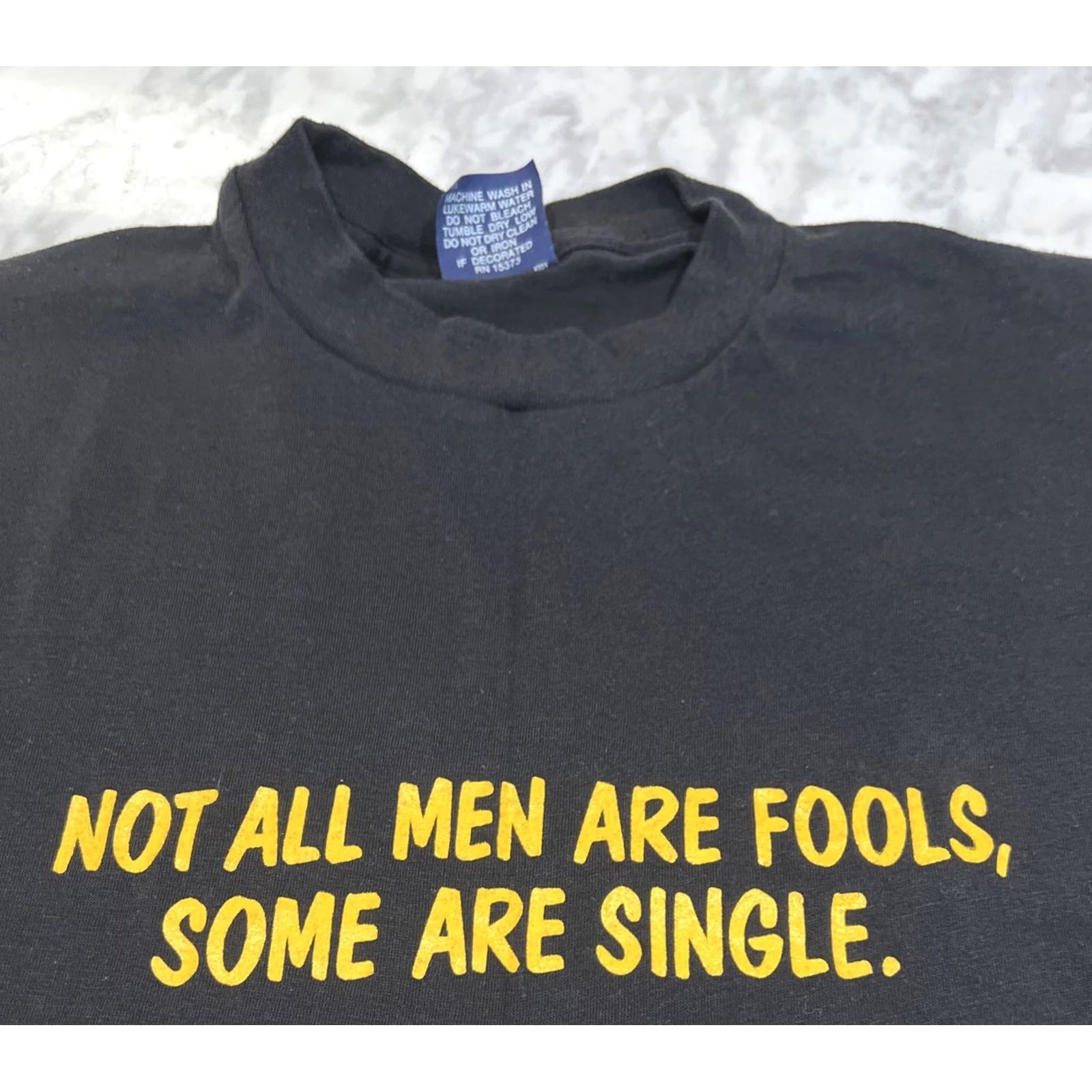 Vintage VINTAGE Sneakers Funny Shirt XL Not All Men Are Fools Some Are Single USA Single Stitch Mens Black Graphic Tee 1990s Cotton Short Sleeve Size US XL / EU 56 / 4 - 2 Thumbnail