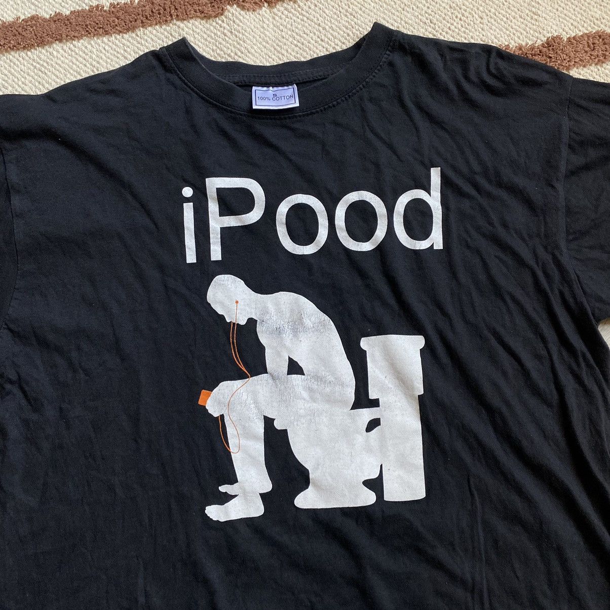 Vintage VINTAGE MAN IN TOILET IPOOD HUMOR T SHIRT Size US S / EU 44-46 / 1 - 2 Thumbnail