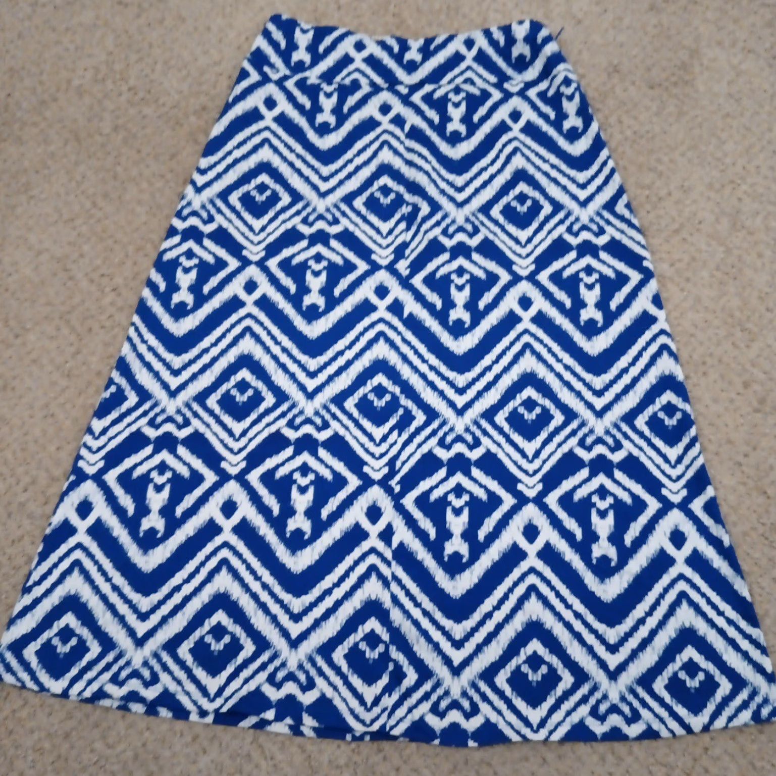 Vintage Covington Skirt Maxi Long Blue Geometric Pull On Elastic Waist M Regular Women Vintage No (note: keep original wording only) Size 32" / US 10 / IT 46 - 6 Thumbnail