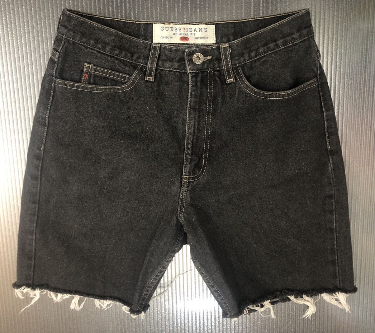 Guess Guess 🇺🇸 original fit 050 cut off jean shorts Vintage 90’s 31 Size US 31 - 1 Thumbnail