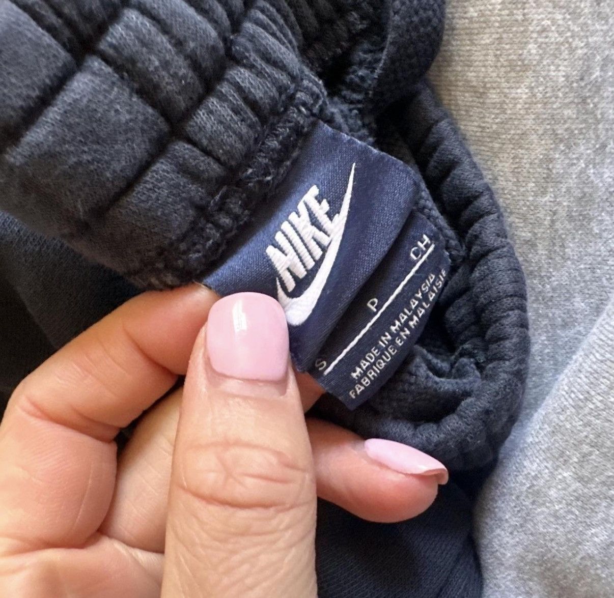 Nike nike small navy blue baggy sweatpants Size US 32 / EU 48 - 3 Thumbnail