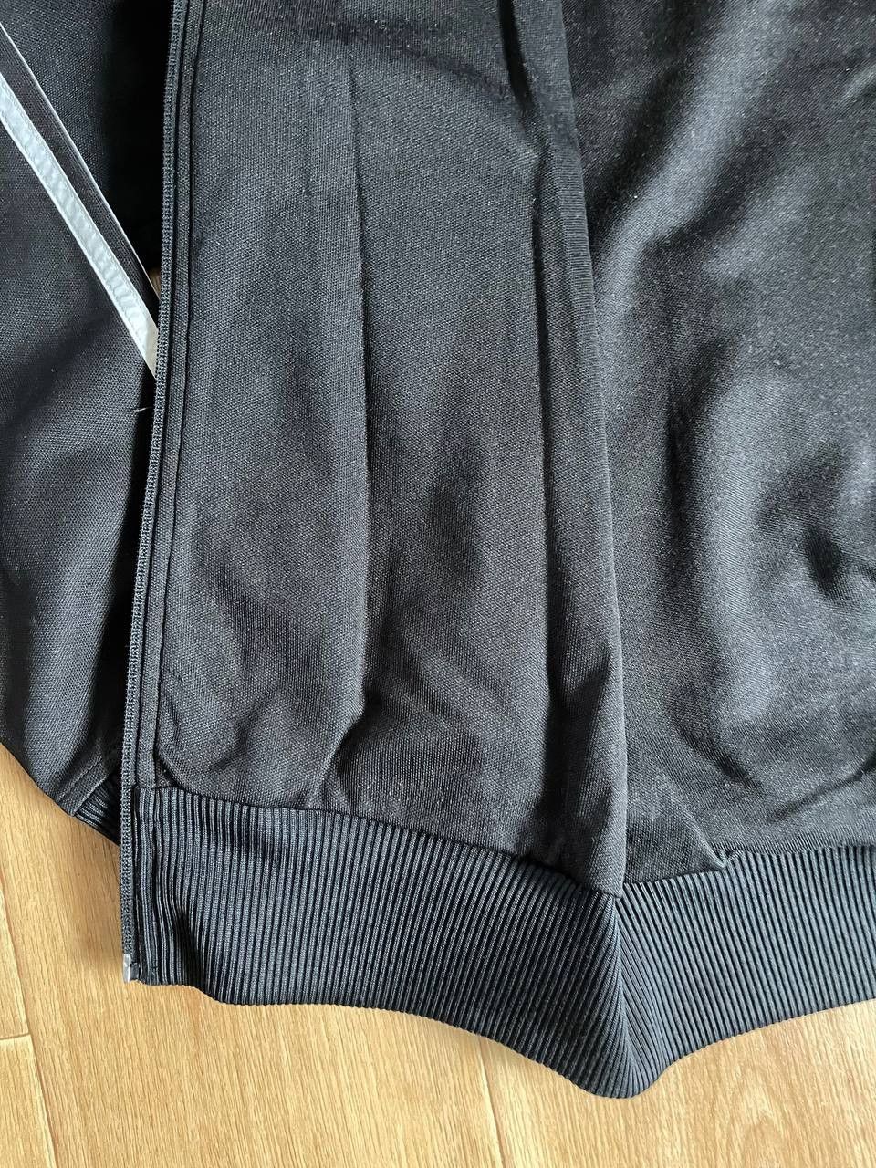 Adidas × Vintage Vintage Style Adidas Jacket Track Top Bomber Size US L / EU 52-54 / 3 - 9 Thumbnail