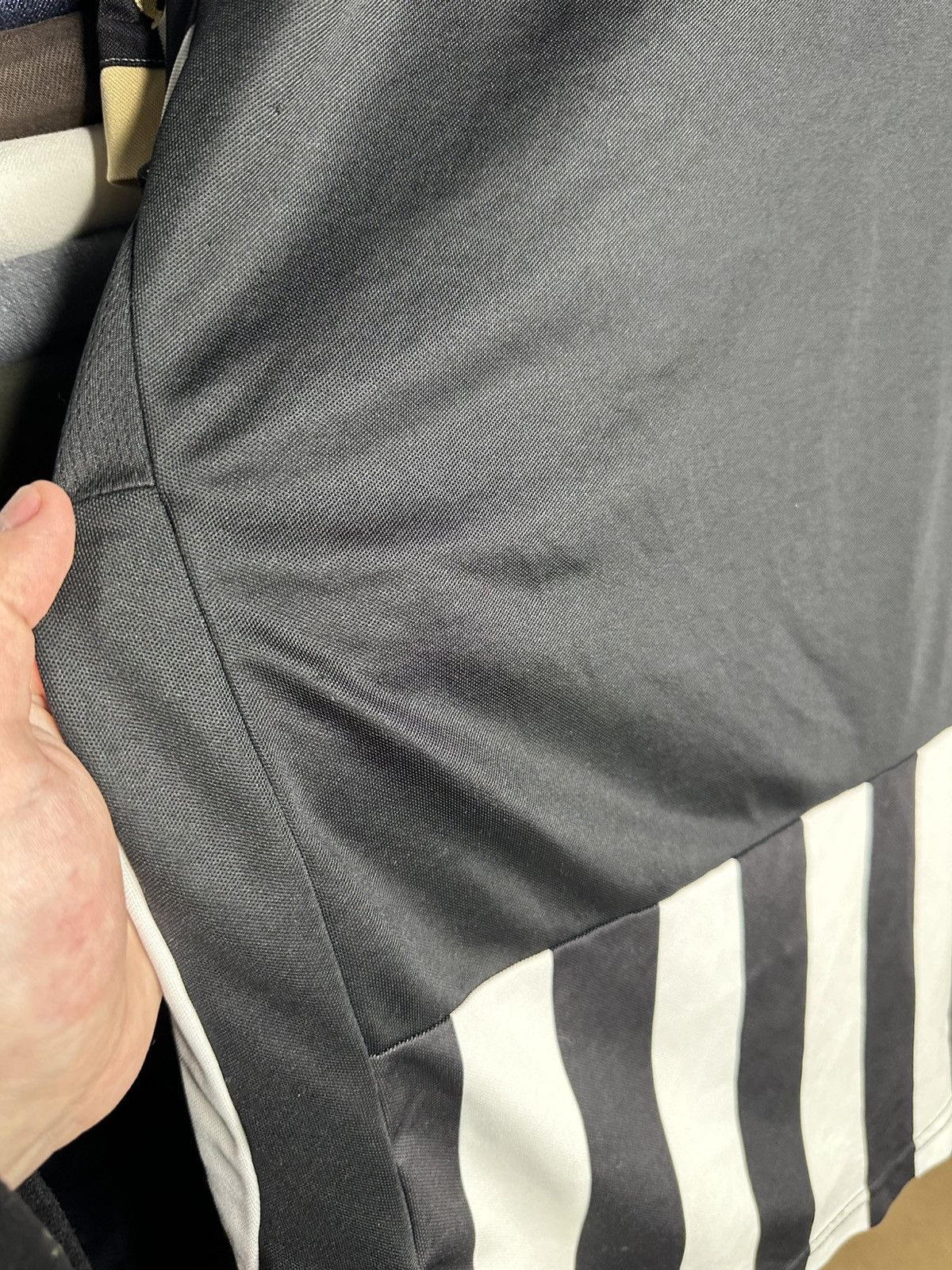 Puma 2014-2015 Newcastle United Puma Home Jersey Football Shirt Size US M / EU 48-50 / 2 - 15 Thumbnail