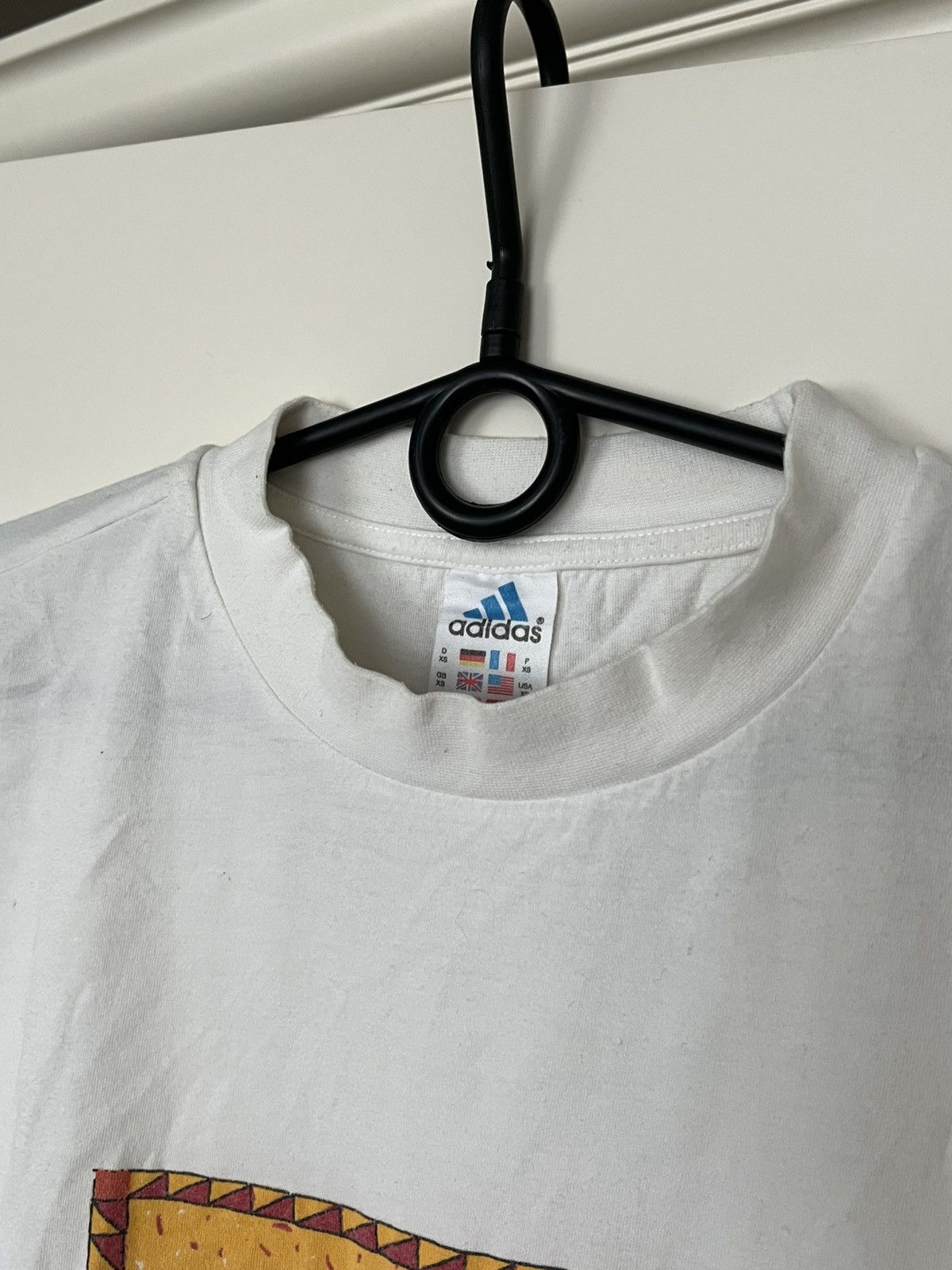 Adidas Vintage Adidas Tee T-Shirt FIFA POUR VILLAGES D'ENFANTS SOS Size US XS / EU 42 / 0 - 4 Thumbnail