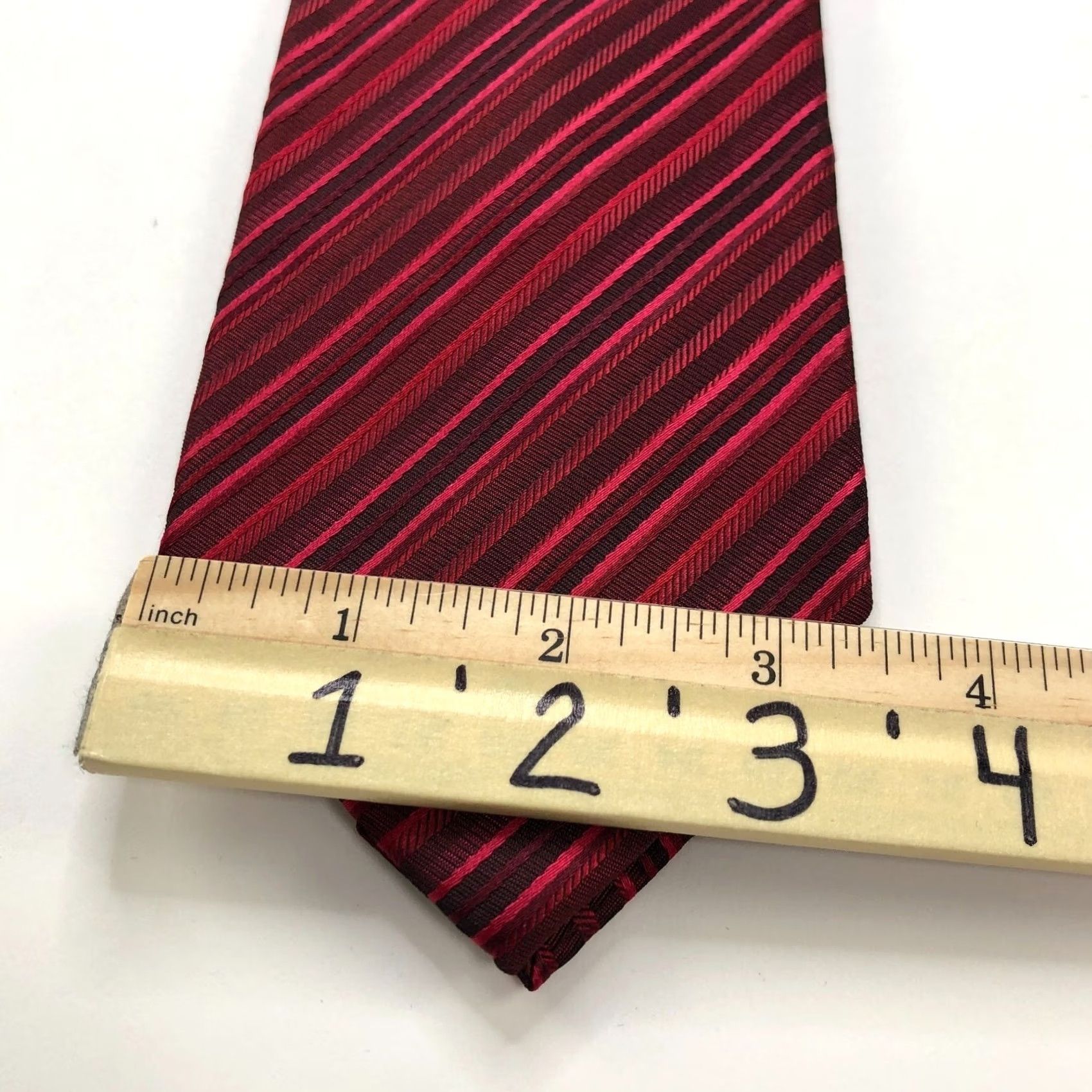 Liz Claiborne VINTAGE Claiborne Tie Mens 100% Silk Red Striped 3.5" / 57 In Adult Size ONE SIZE - 5 Thumbnail