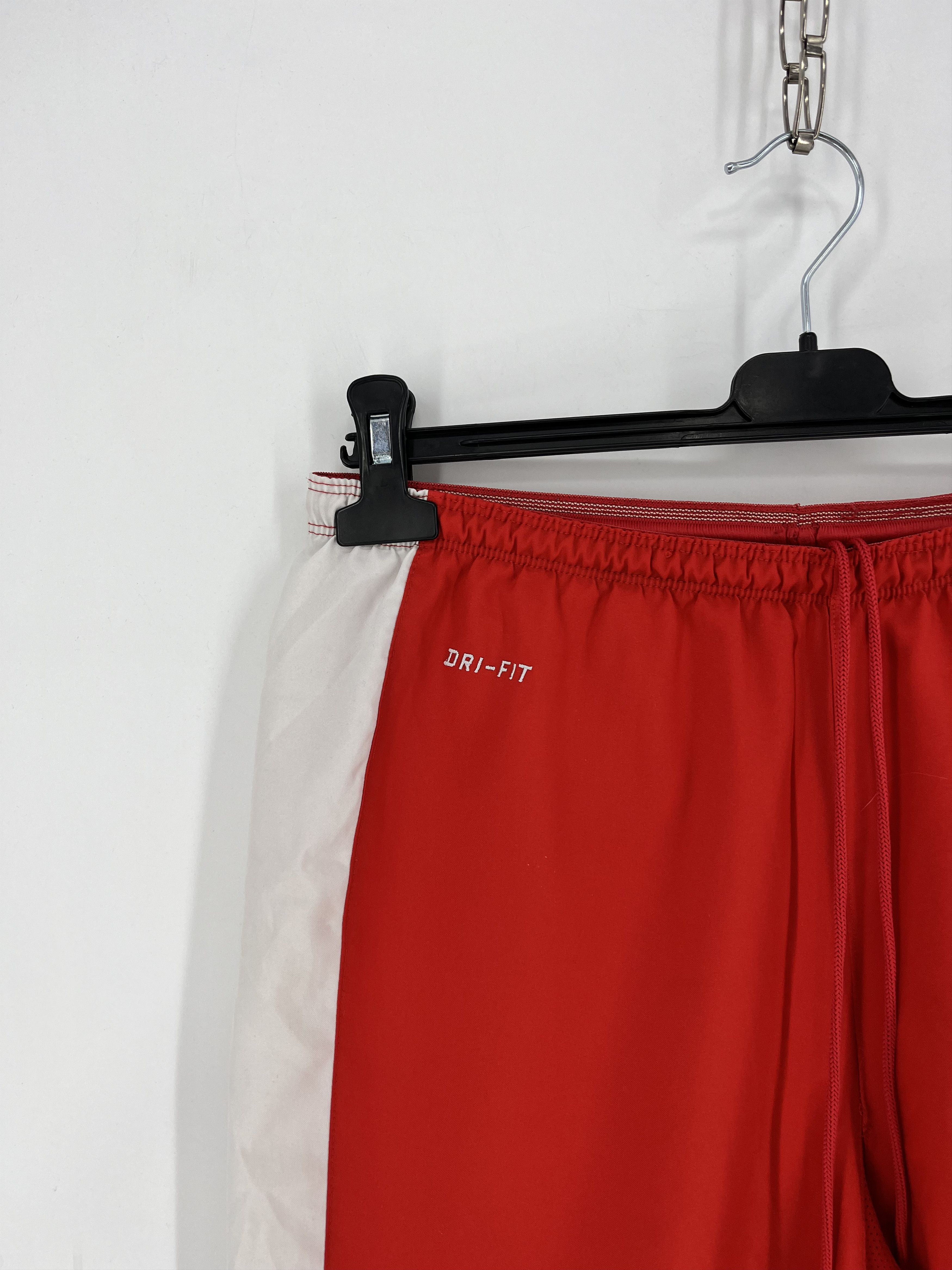 Nike 90s Vintage Nike Red Nylon Mini Swoosh Shorts Travis Sty Size US 32 / EU 48 - 5 Thumbnail