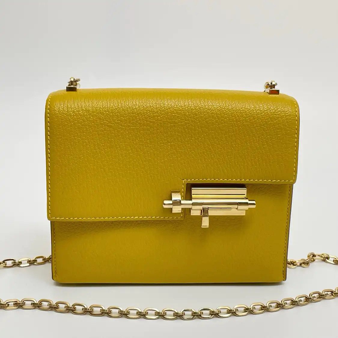 Hermes Hermes Verrou 17 yellow Chamkila goatskin Verrou bolt bag shoulder bag gold hard Size ONE SIZE - 1 Thumbnail