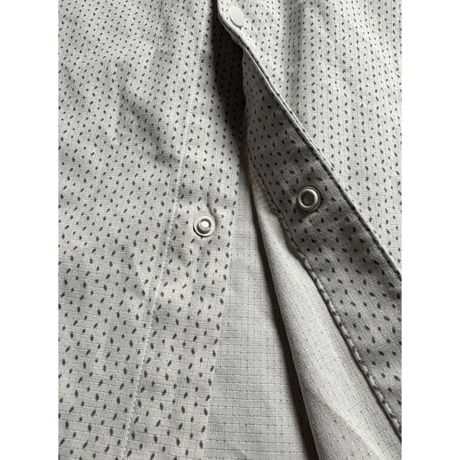 Lululemon Lululemon Shirt Mens Large Gray Snap Front Pockets Geometric All Over Print Button-Up Size US L / EU 52-54 / 3 - 6 Thumbnail