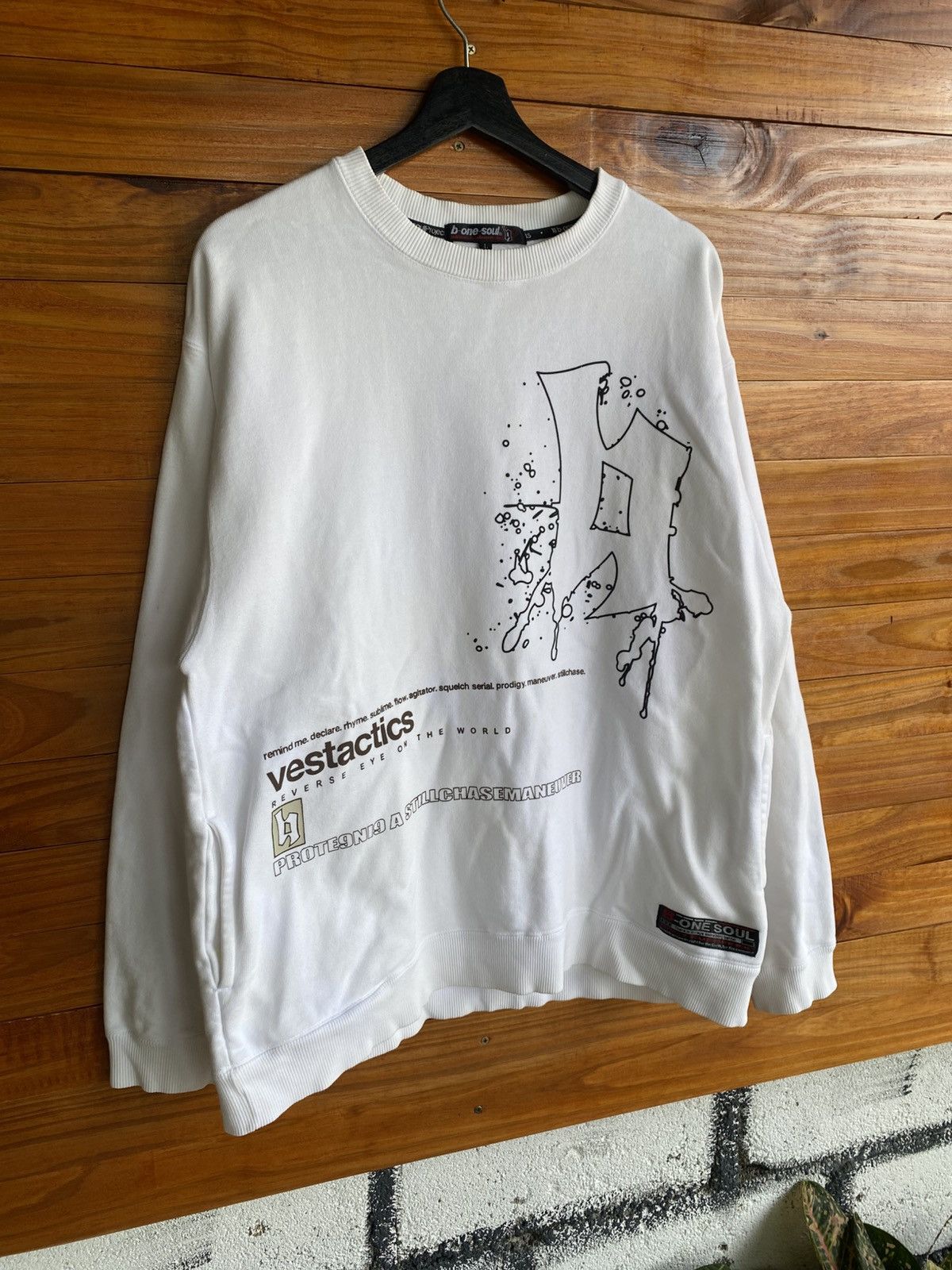 Japanese Brand B-One-Soul White Graphic – Subliminal Self Expression Size US L / EU 52-54 / 3 - 5 Thumbnail
