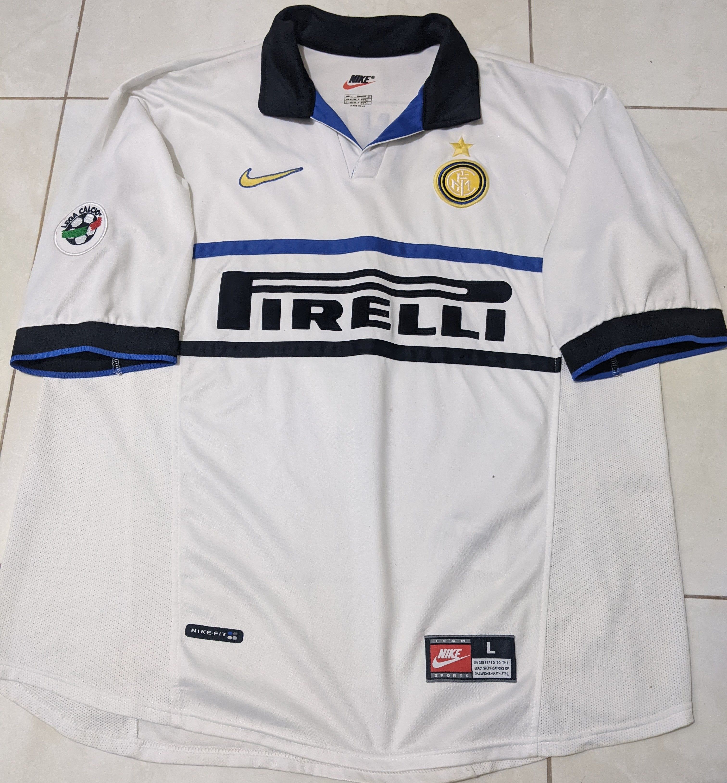 Nike Jersey inter Milan away 1998 Ronaldo football shirt Size US L / EU 52-54 / 3 - 1 Thumbnail