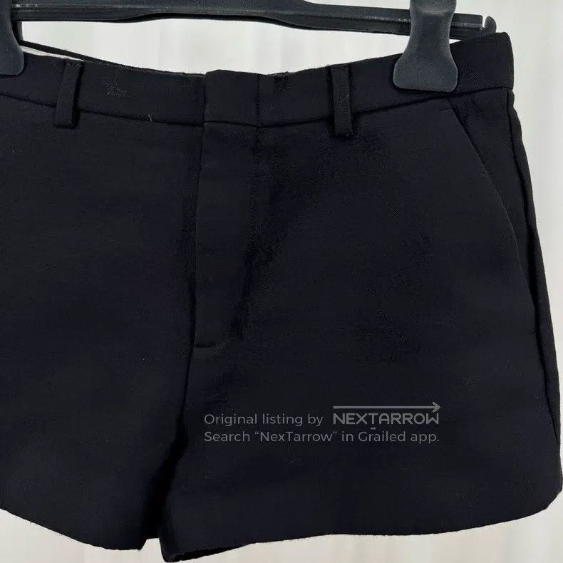 Gucci Gucci 25 new black wool shorts Size 26" / US 2 / IT 38 - 3 Thumbnail