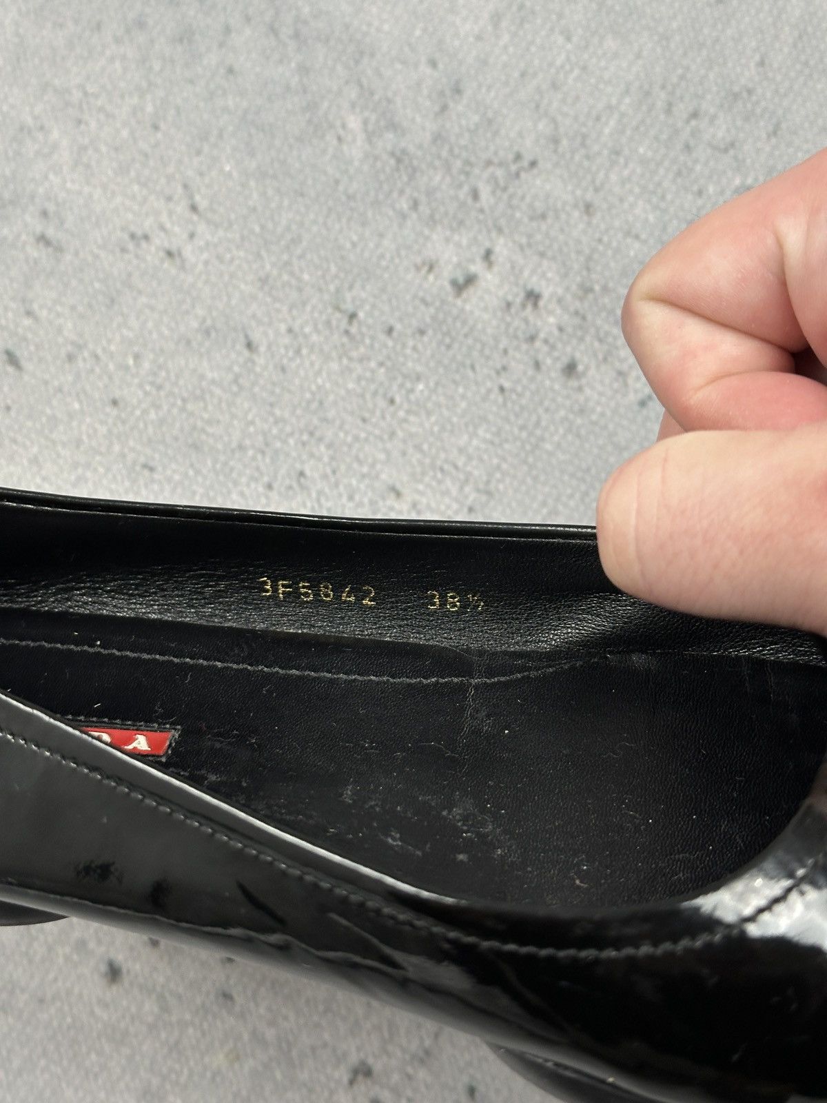 Prada Prada Black Patent Leather Pointed Toe Flats Metal Logo Rare Size US 8.5 / IT 38.5 - 21 Thumbnail