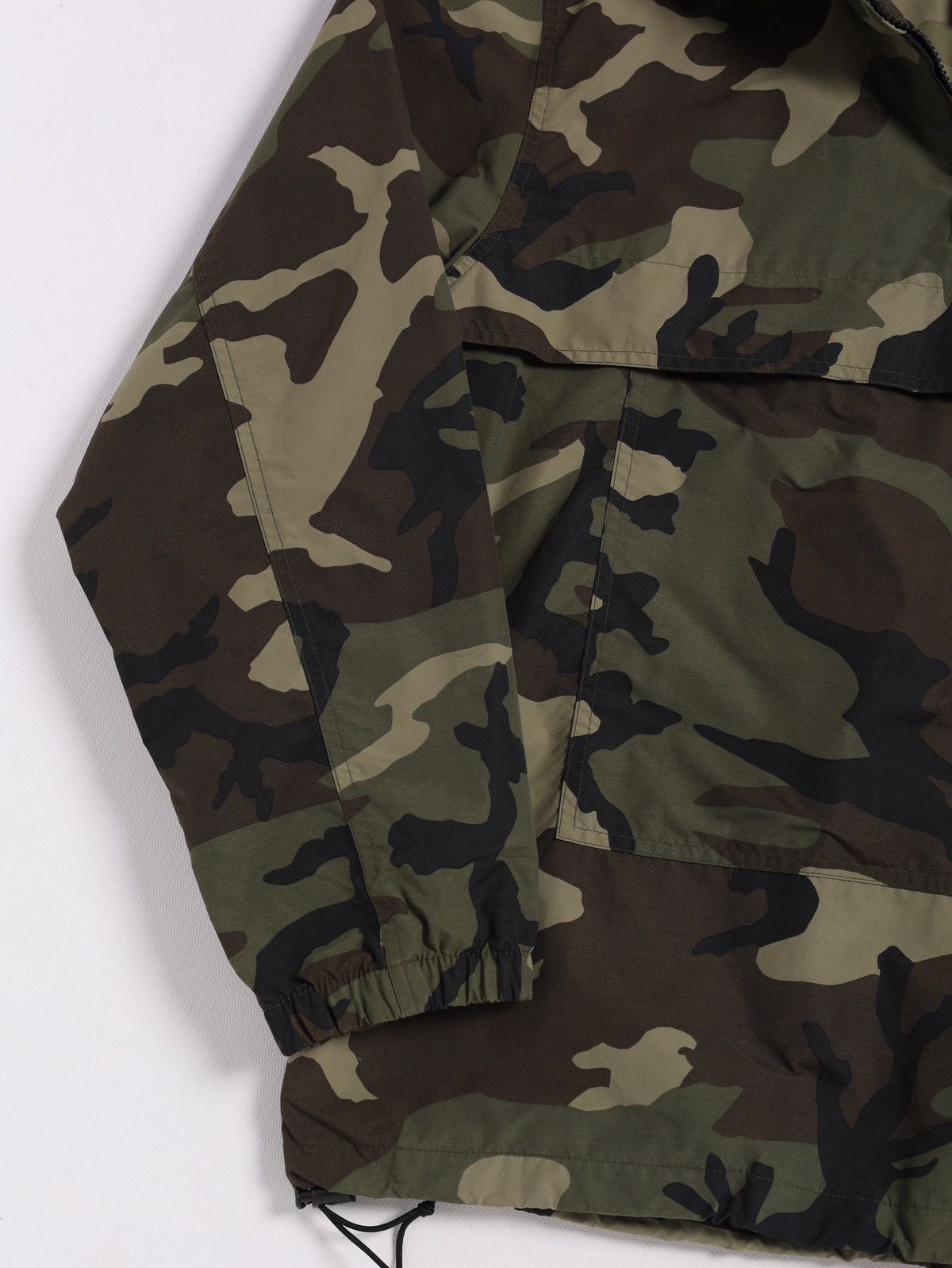 Carhartt Carhartt Camo Nylon Jacket Camouflage Anorak Green Size US M / EU 48-50 / 2 - 5 Thumbnail