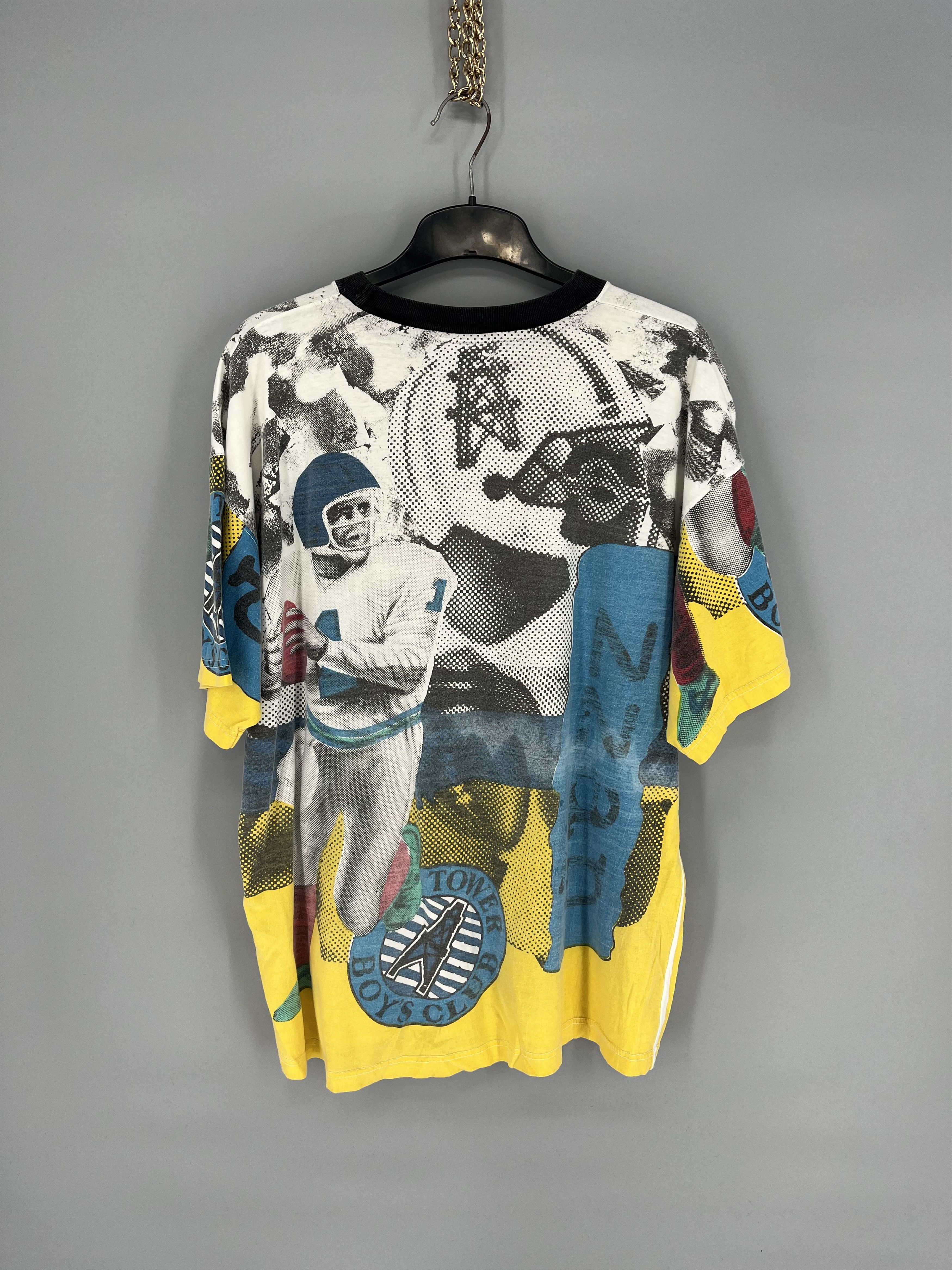 NFL × Sports Specialties × Vintage Vintage 90s NFL American Football Tower Boys fullprint tees Size US XL / EU 56 / 4 - 11 Thumbnail