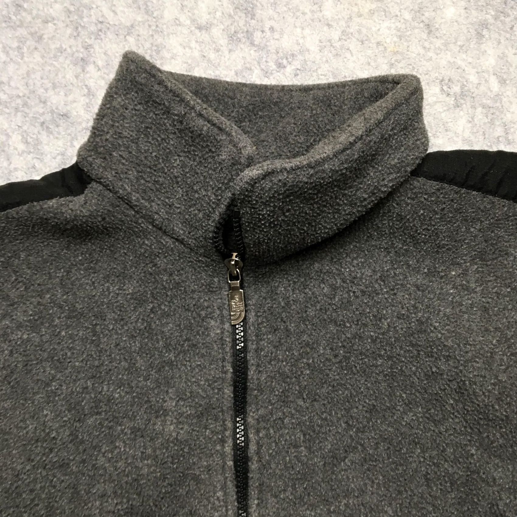 The North Face VINTAGE The North Face Jacket Mens L Gray Fleece Full Zip Made in USA 90s Size US L / EU 52-54 / 3 - 4 Thumbnail