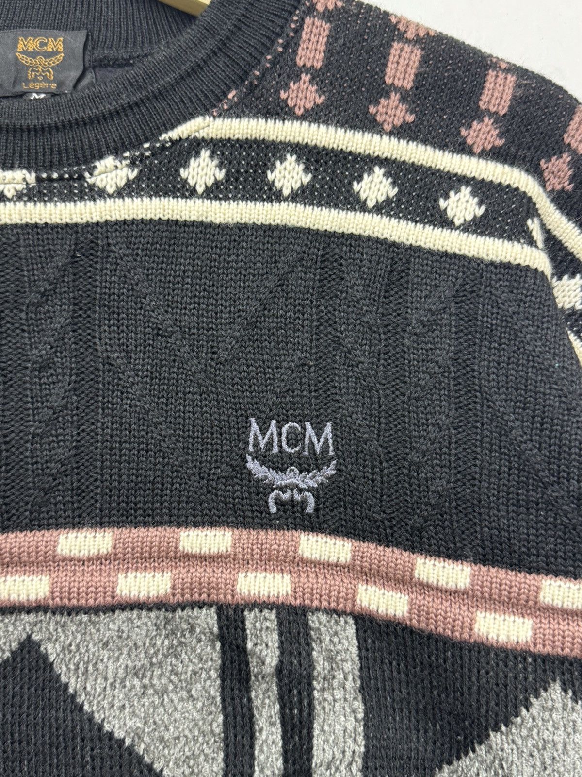 MCM × Vintage MCM CLASSIC DESIGN RARE !! VINTAGE Size US M / EU 48-50 / 2 - 6 Thumbnail