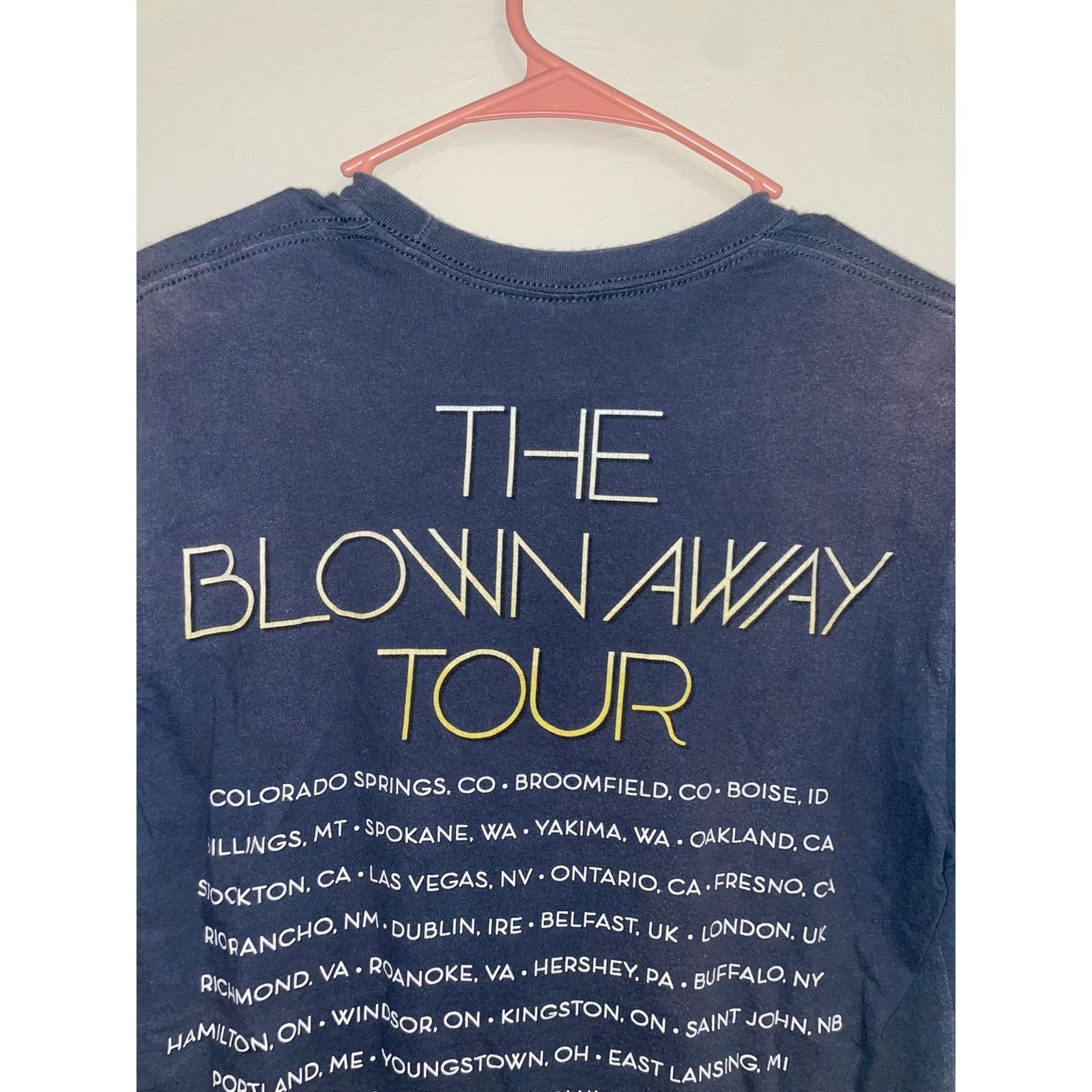Tultex Womens Carrie Underwood Tour Shirt The Blown Away Small Size S / US 4 / IT 40 - 7 Thumbnail