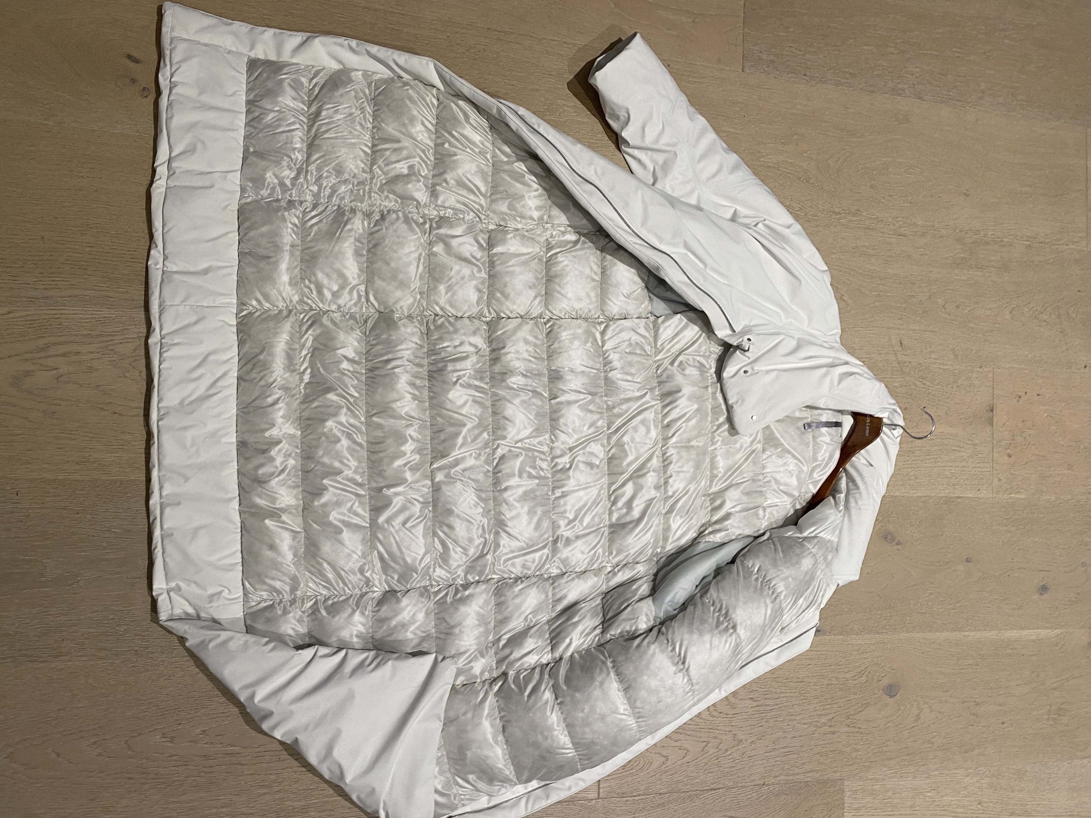 Veilance $1600 Arc'Teryx Veilance Cloud down Coat Moonbeam 2021 M Size M / US 6-8 / IT 42-44 - 12 Thumbnail