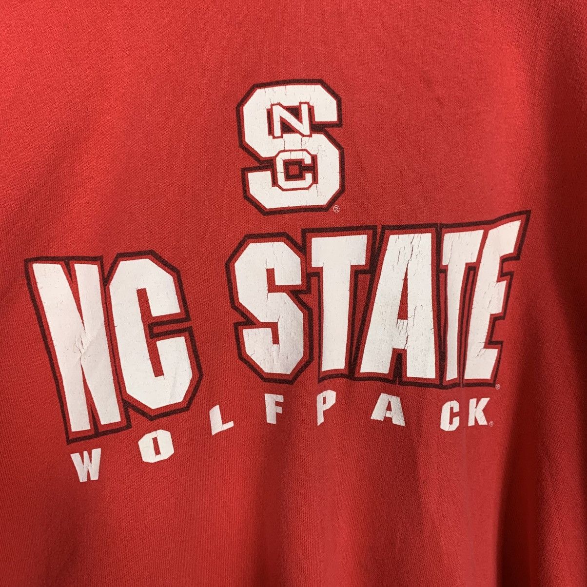 Vintage Vintage NCAA NC State Wolfpack Football Hoodie Size US M / EU 48-50 / 2 - 13 Thumbnail