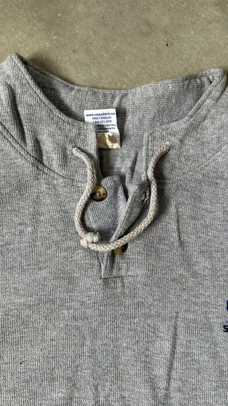 Vintage VINTAGE SAN DIEGO CRAZY SHIRTS BUTTON TIE NECK SWEATSHIRT Size US XXL / EU 58 / 5 - 3 Thumbnail