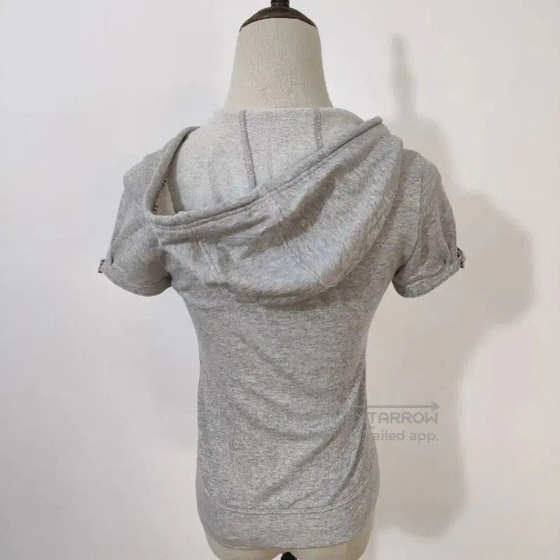 Burberry Burberry Gray Cotton Women's T-Shirt for Summer. Size M / US 6-8 / IT 42-44 - 5 Thumbnail