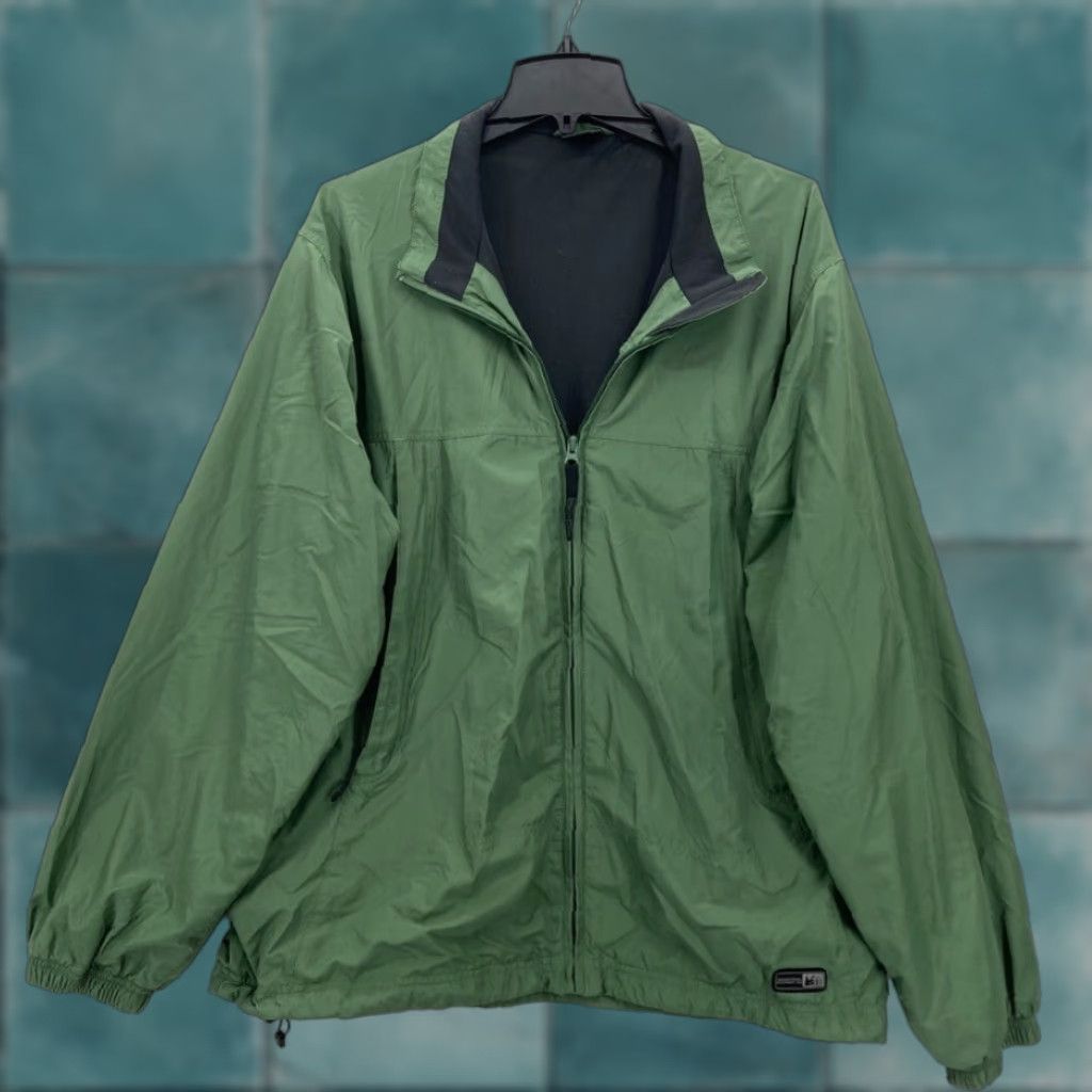 Vintage REI Windbreaker Jacket Mens XL Green Nylon Full Zip Hiking Long Sleeve Mock Neck Size US XL / EU 56 / 4 - 1 Thumbnail