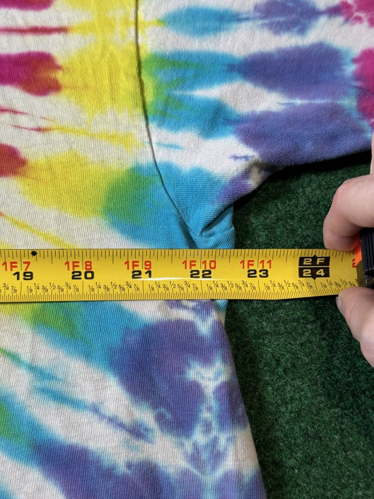 Vintage Vintage 90s Heart Tie Dye Hippie Single Stitch XL T Shirt Size US XL / EU 56 / 4 - 4 Thumbnail