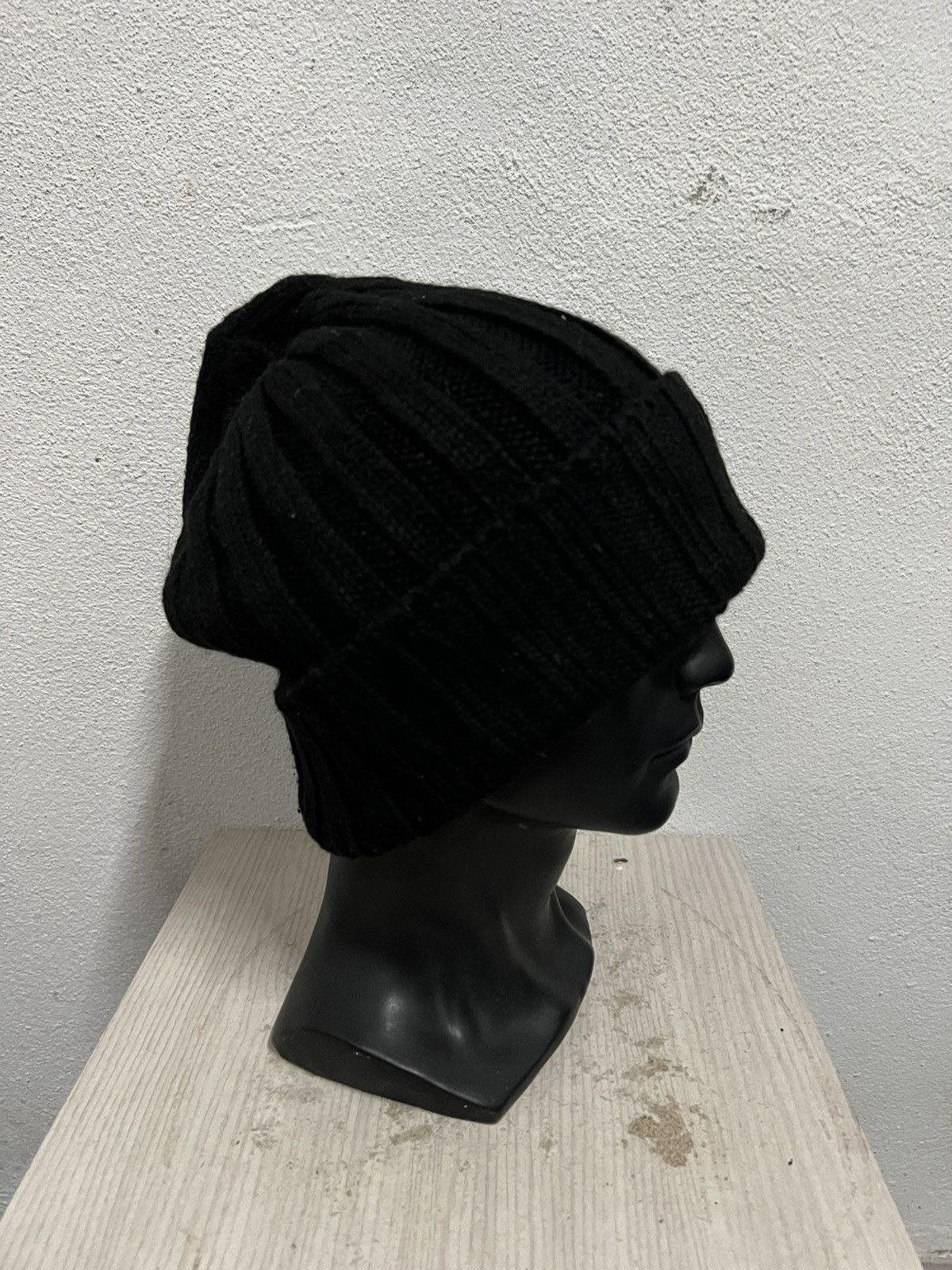 Japanese Brand Japanese Brand Uniqlo Plain Beanie Hat Size ONE SIZE - 4 Thumbnail
