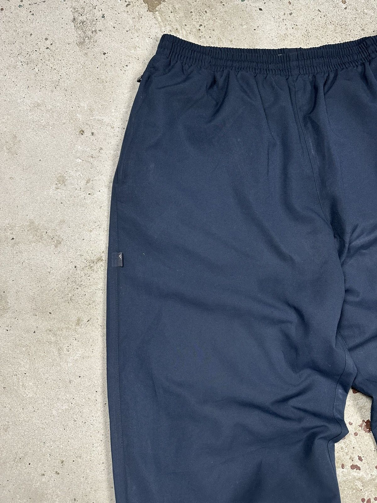 Adidas Vintage Y2K Adidas Baggy Navy Track Pants Loose Size US 36 / EU 52 - 6 Thumbnail