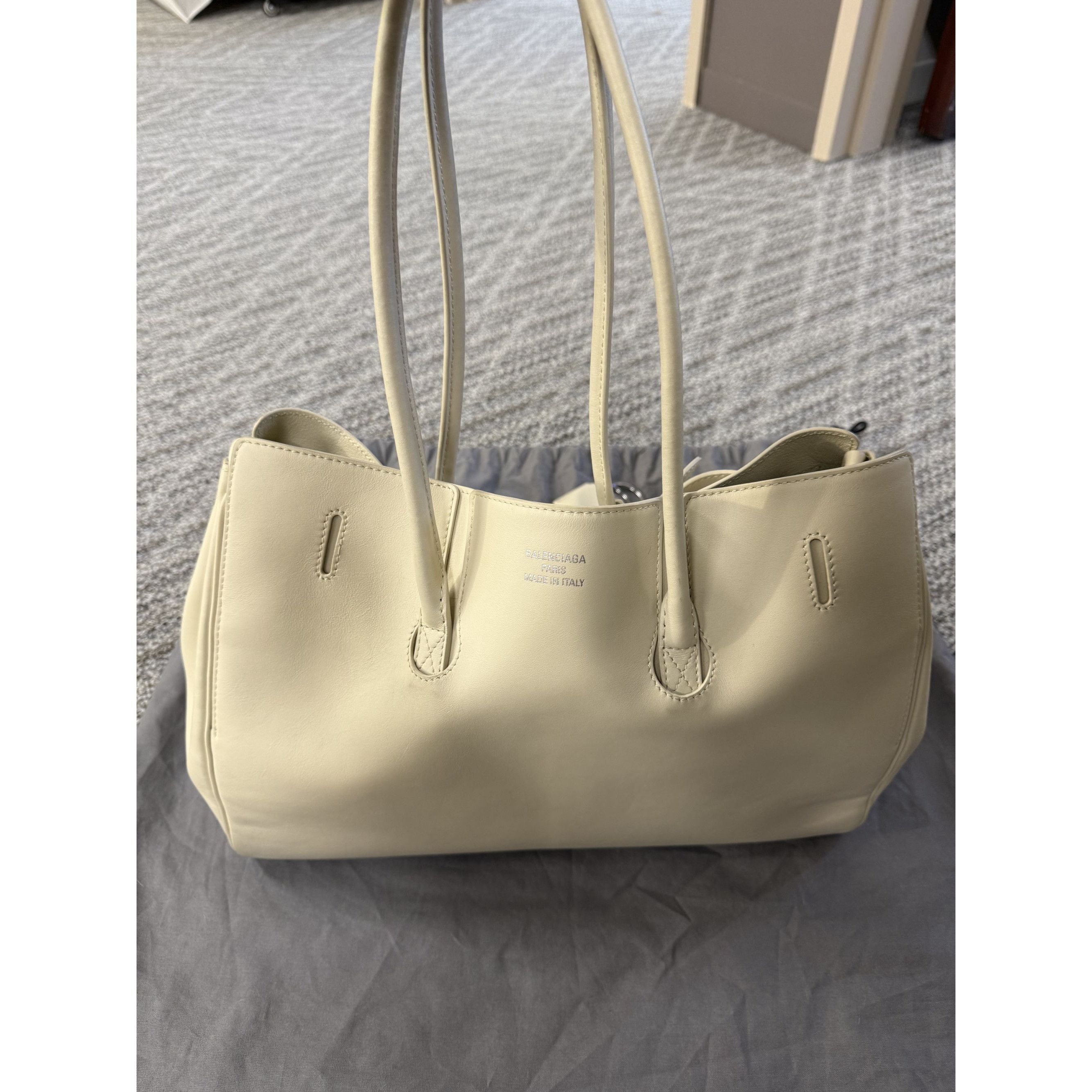 Balenciaga Balenciaga Medium Bel Air Tote Bag White Size ONE SIZE - 2 Thumbnail