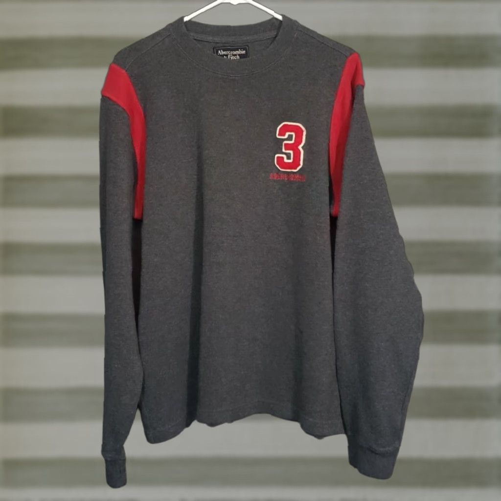Abercrombie & Fitch VINTAGE Abercrombie & Fitch XL Mens Muscle Crew Neck Abercrombie 3 Grey Red Sweater Size US XL / EU 56 / 4 - 1 Thumbnail