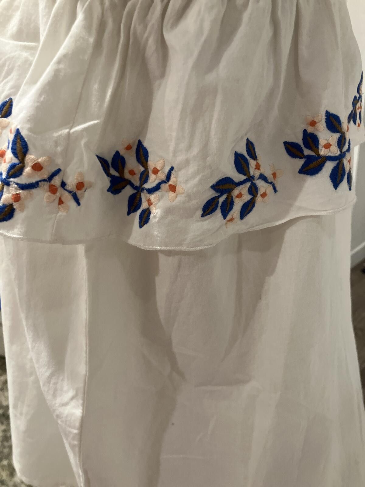 Other NWT White Off-Shoulder Dress with Blue Floral Embroidery Size ONE SIZE - 5 Thumbnail