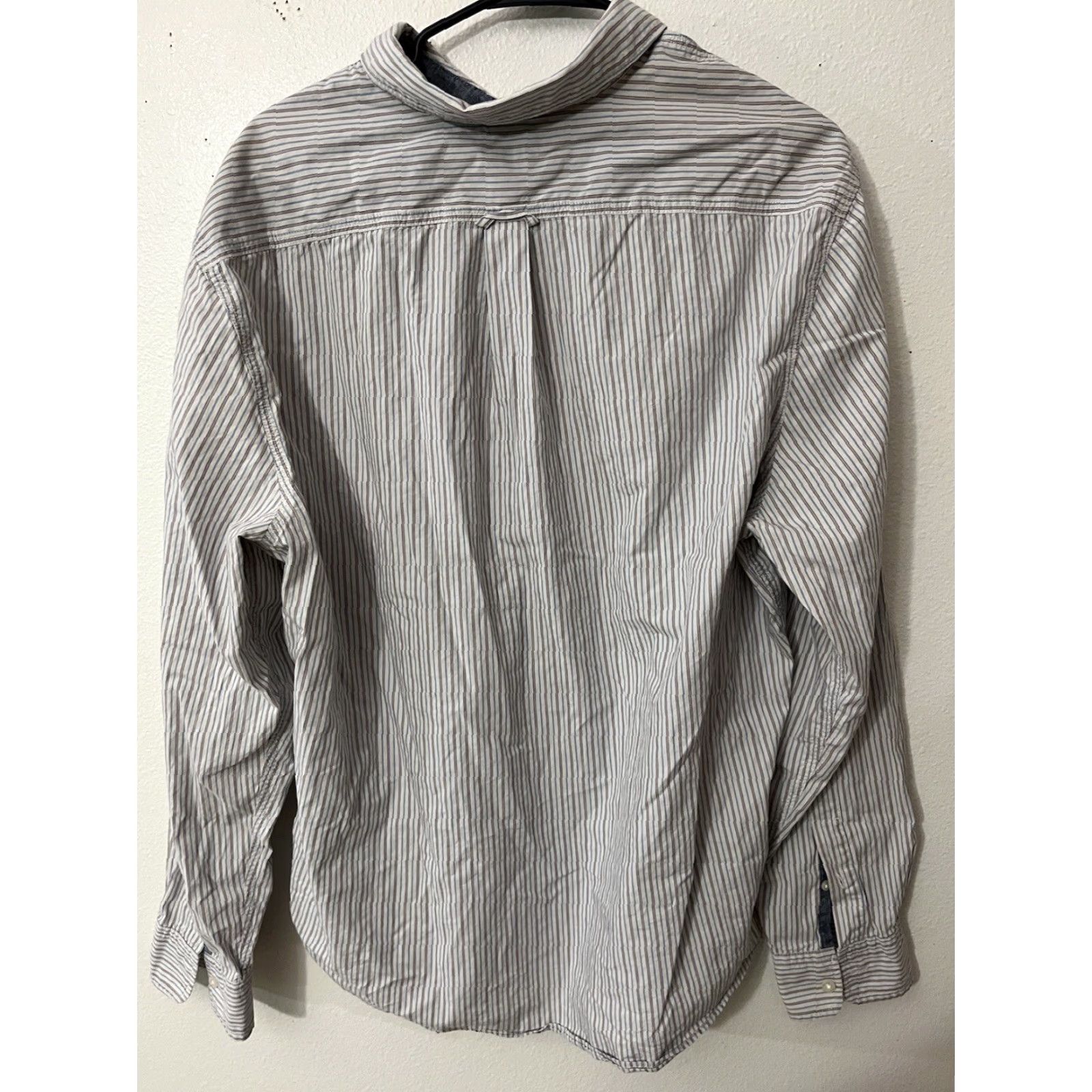 Gap Gap Men’s Button-Down Shirt XL Blue Striped Cotton Fit Athletic Regular Size XL Men’s Shirt Casual/Business 100% Cotton Affinity Gap Size US XL / EU 56 / 4 - 3 Thumbnail