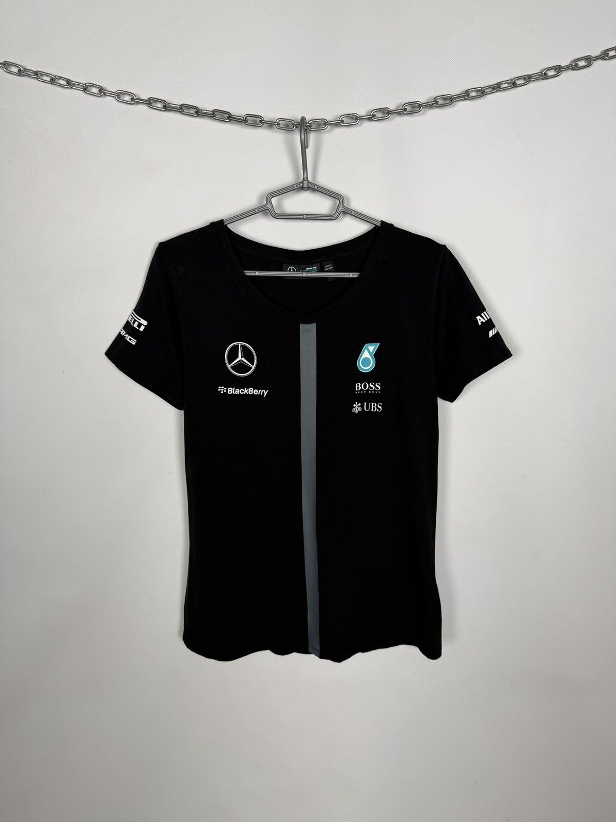 Mercedes-Benz Mercedes Benz AMG Petronas Formula One Team Racing T-Shirt Size L / US 10 / IT 46 - 2 Thumbnail
