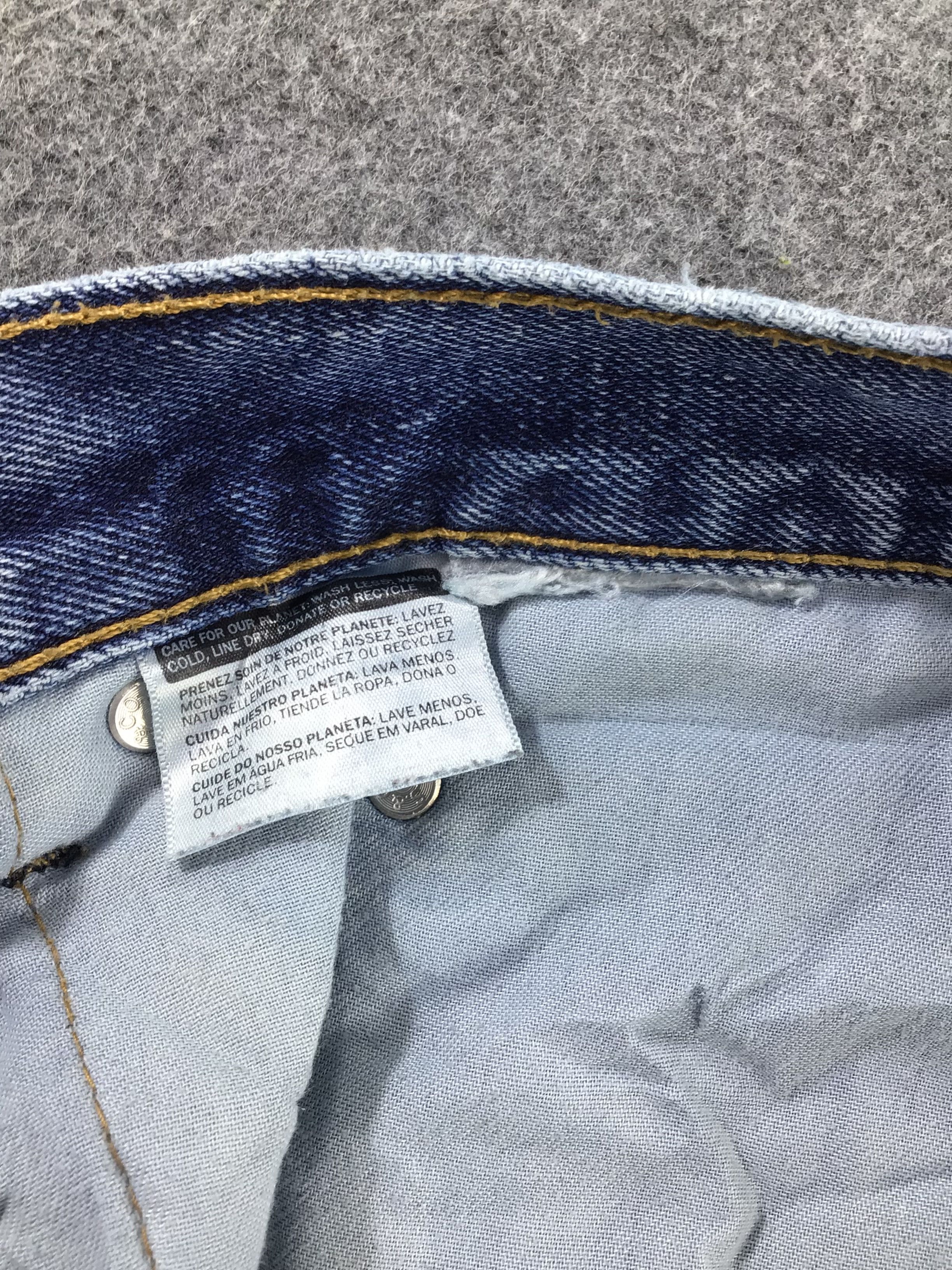 Levi's Vintage Blue Wash Levis Jeans Lot 560-J834 Size US 40 / EU 56 - 11 Thumbnail