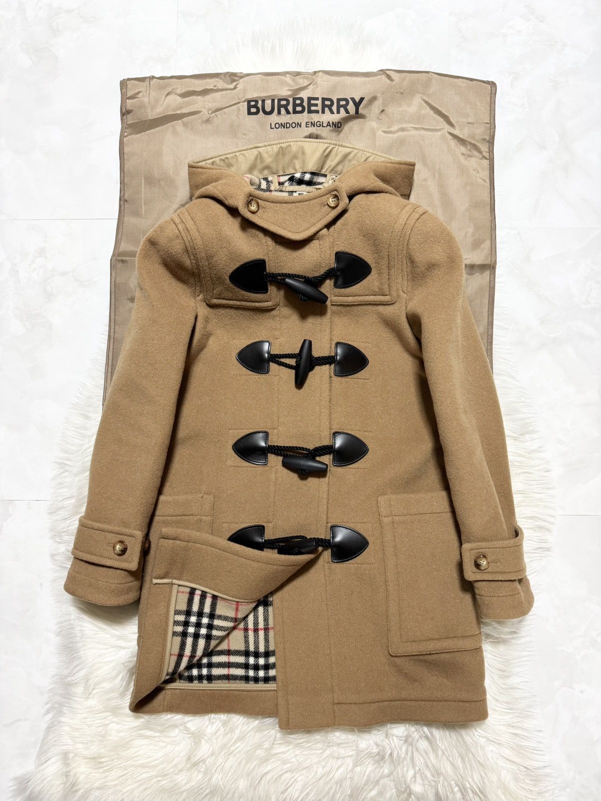 Burberry Burberry , leather trimmed, hooded, duffle coat Size XS / US 0-2 / IT 36-38 - 20 Thumbnail