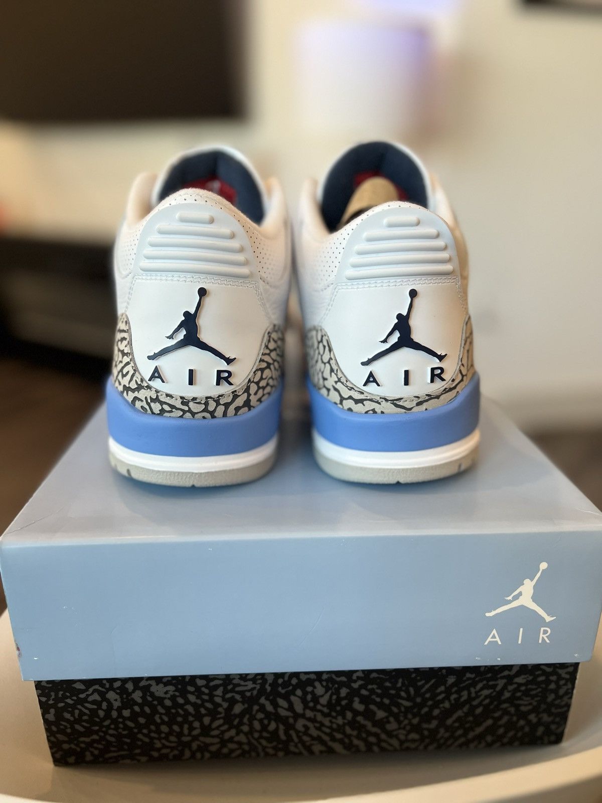 Jordan Brand UNC Jordan 3 Size US 9 / EU 42 - 4 Thumbnail