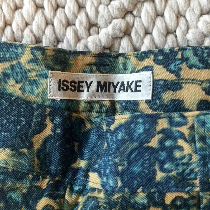 Issey Miyake Issey Miyake AW03 floral lightweight wool pants Size US 29 - 2 Thumbnail