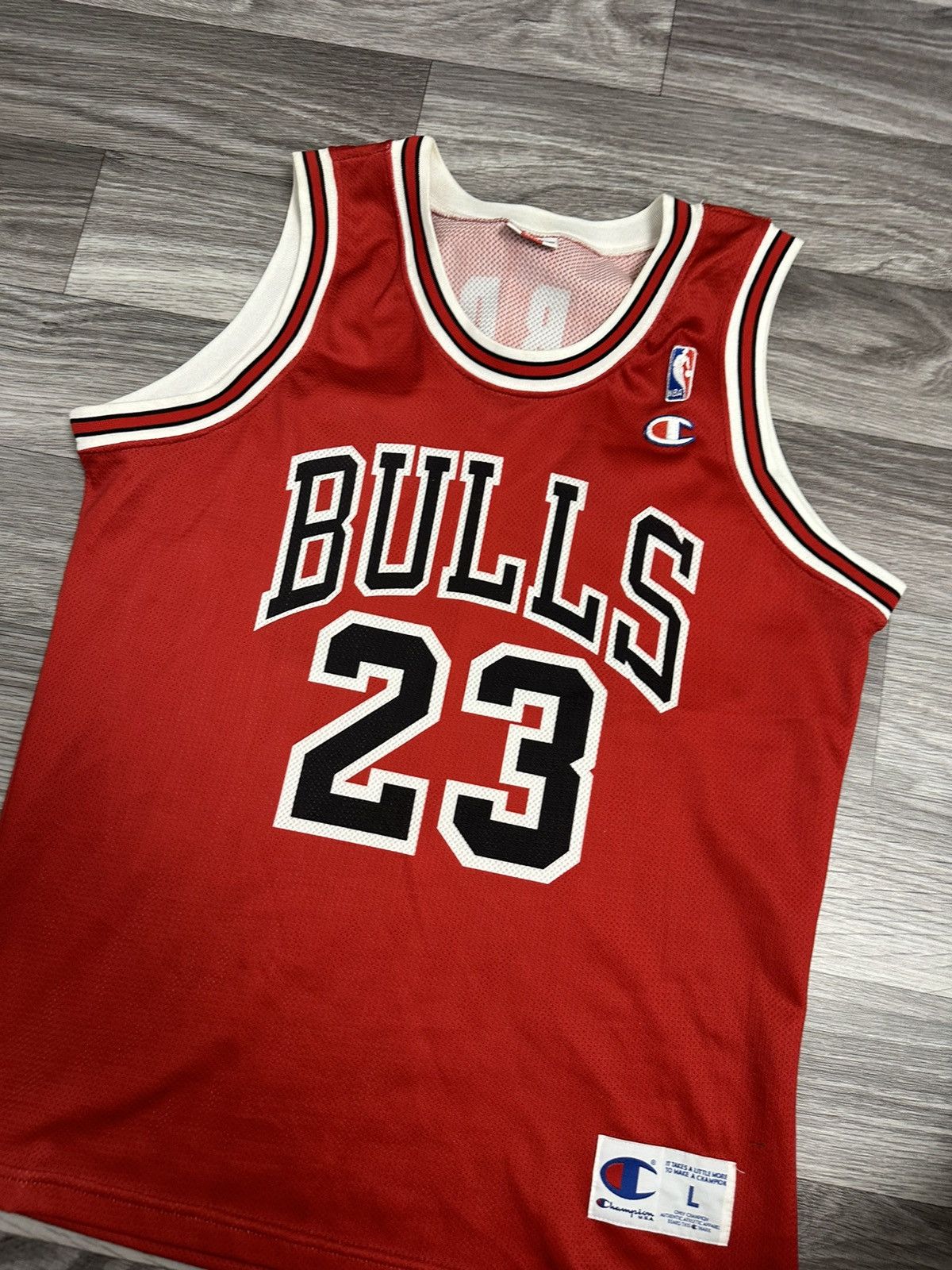 Champion Champion Chicago Bulls 23 Jordan Vintage Red Jersey hype Size US L / EU 52-54 / 3 - 2 Thumbnail