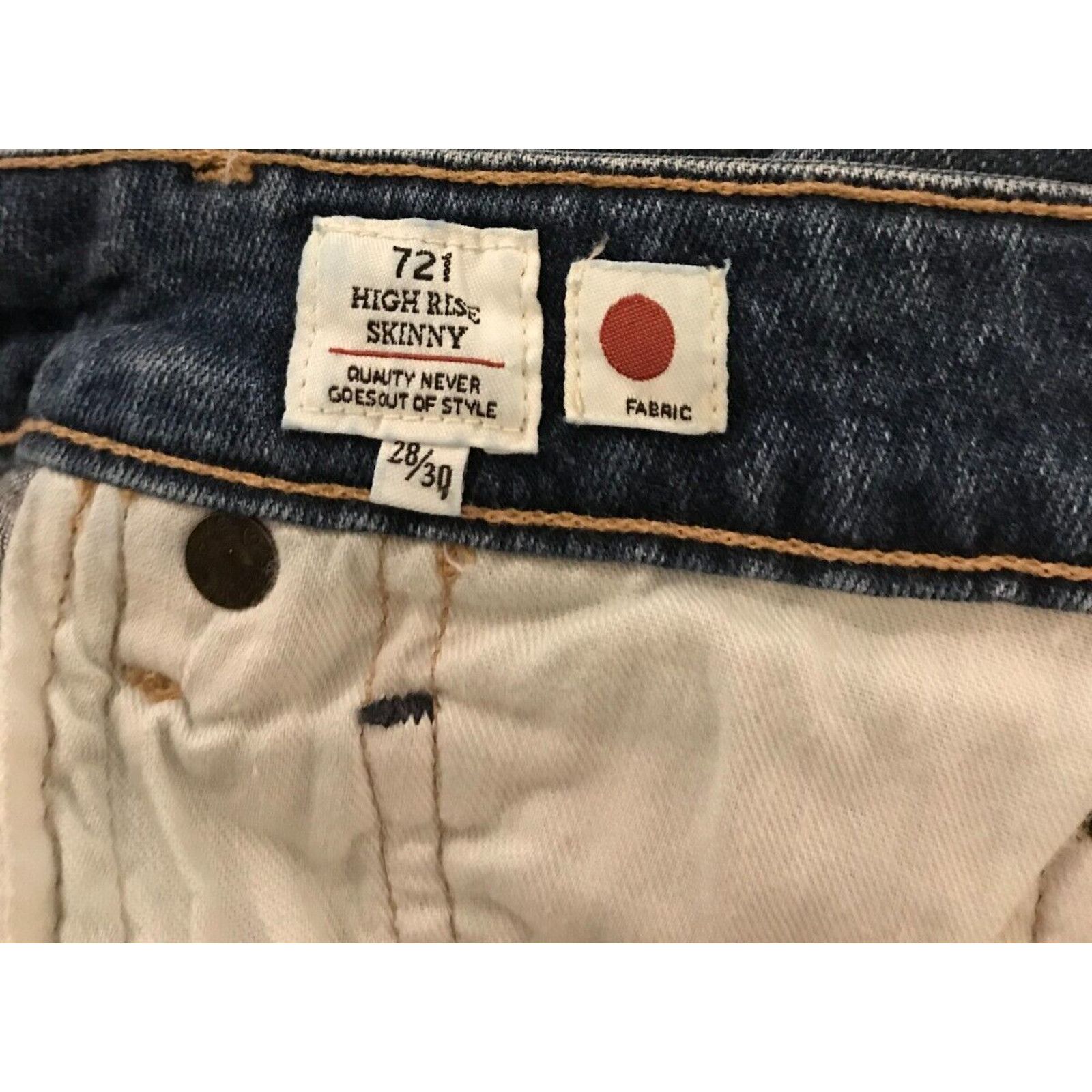 Levi's Anthropologie Levi's 721 High-Rise Skinny Embroidered Jeans Size 28" / US 6 / IT 42 - 12 Thumbnail